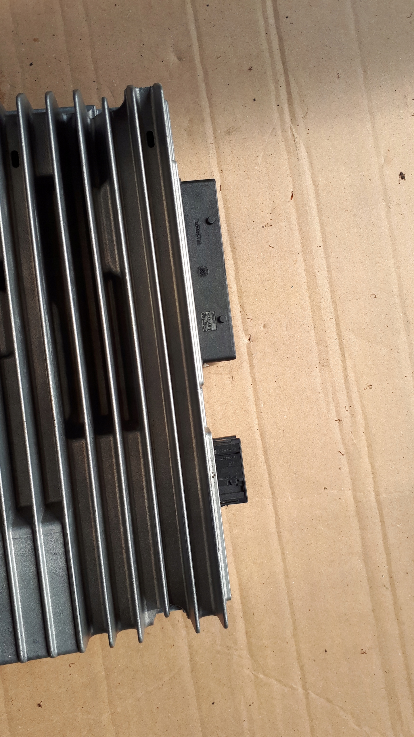 A4 B8 A5 8T amplifier bang OLUFSEN 8T0035223AP