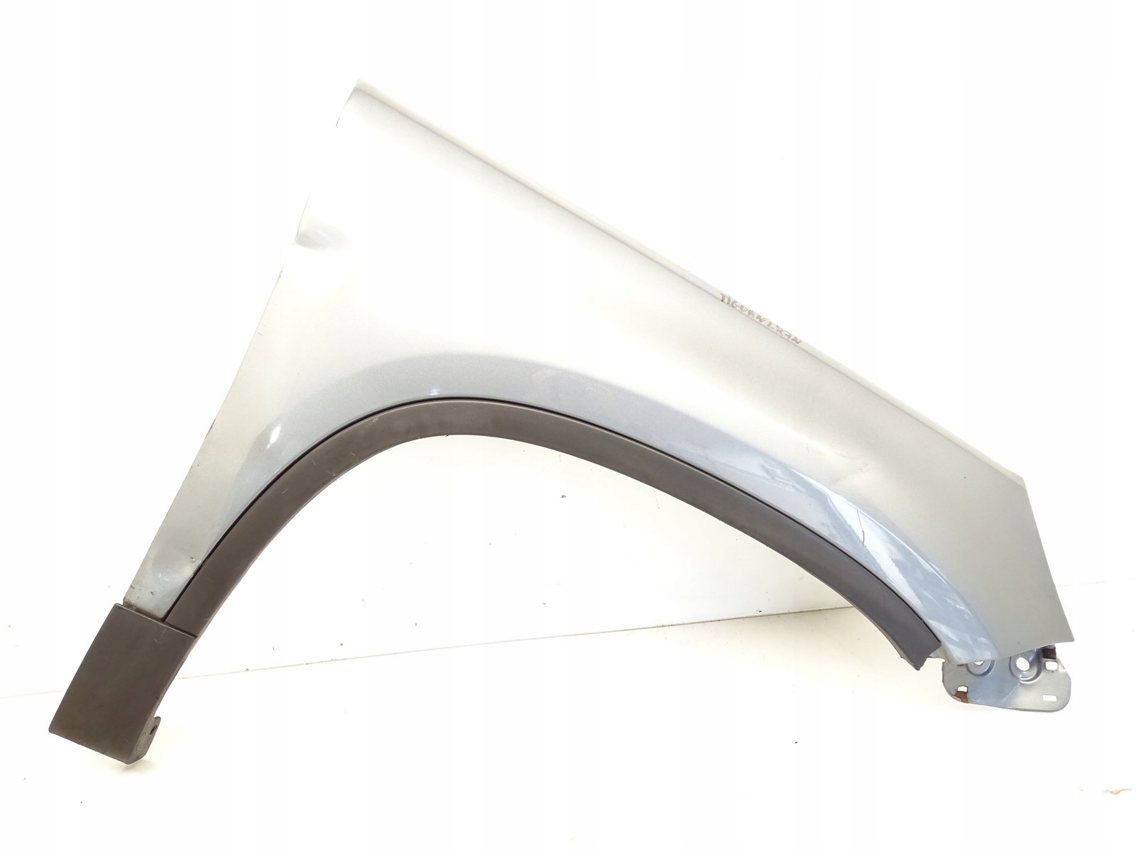 fender right front front VW TIGUAN and 5N
