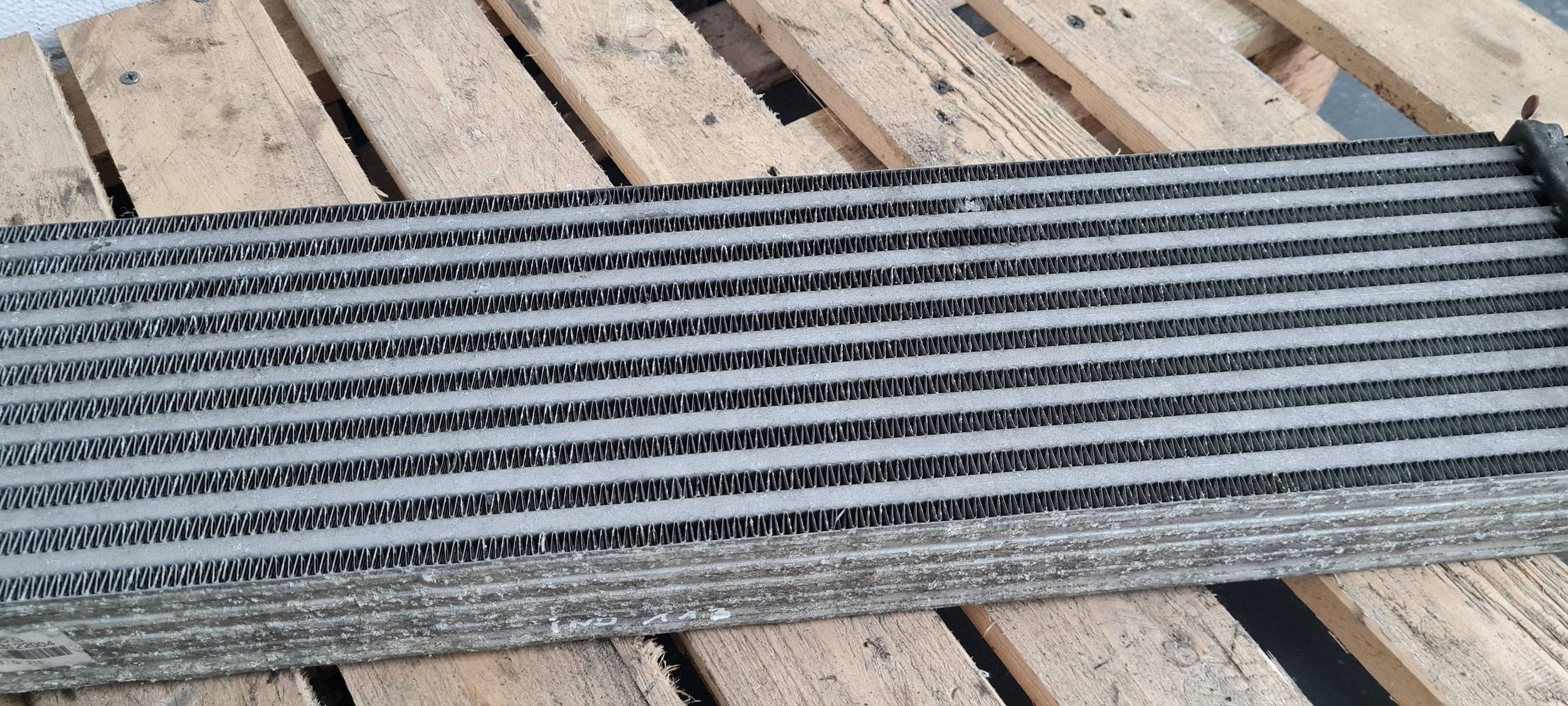 A5 8T LIFT Kühler INTERCOOLER luft 8K0145805G A4 B8 A5