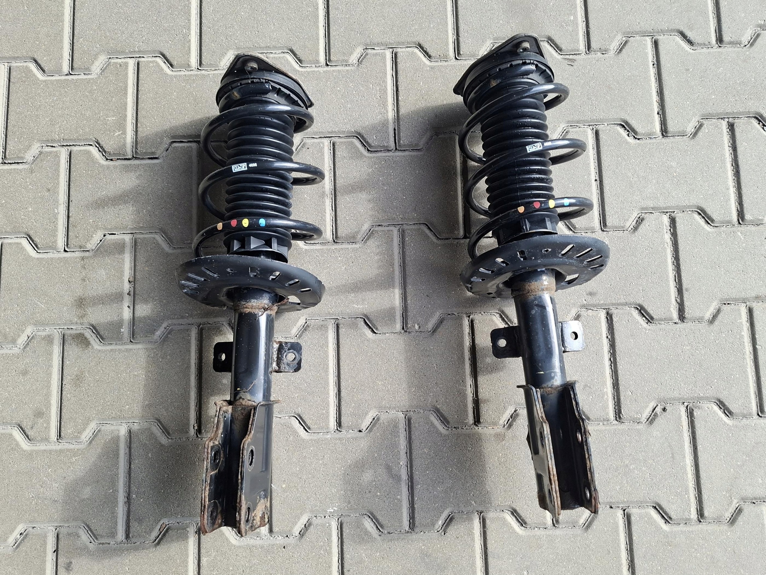 shock absorber front front left right 9819718680 PEUGEOT 3008 II 1.2 THP