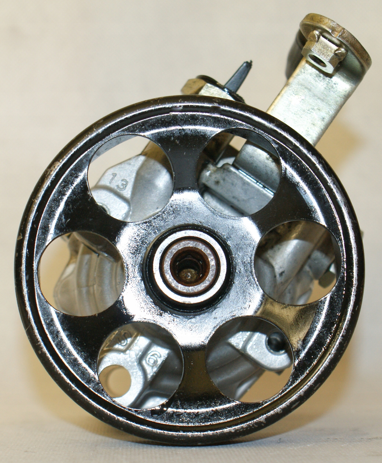 34430SA020 - НАСОС ГІДРОПІДСИЛЮВАЧА КЕРМА SUBARU FORESTER IMPREZA 2.0 2.5