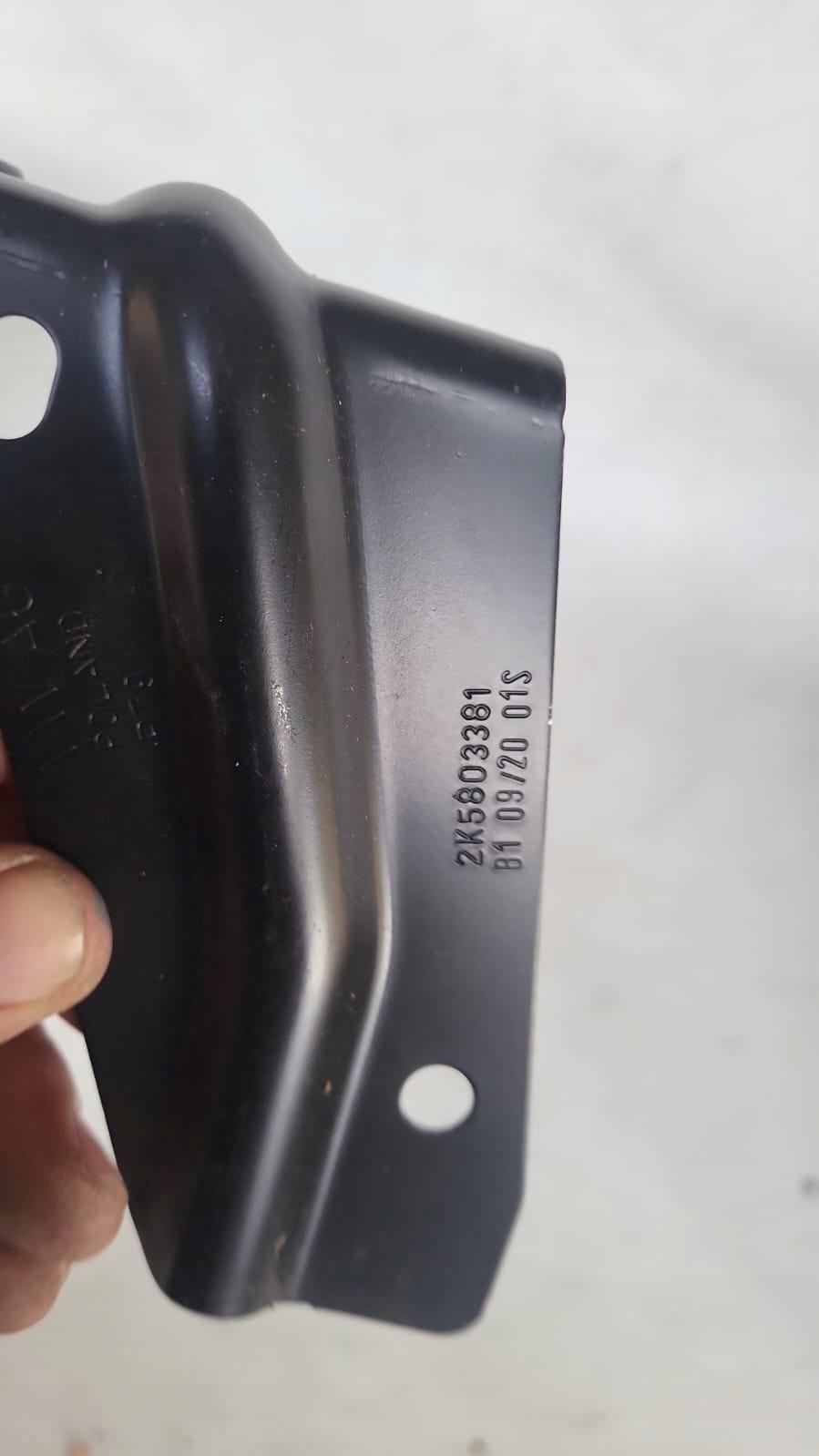 VOLKSWAGEN CADDY 15-> Console Gauche Support plaque Aile 2K5803381