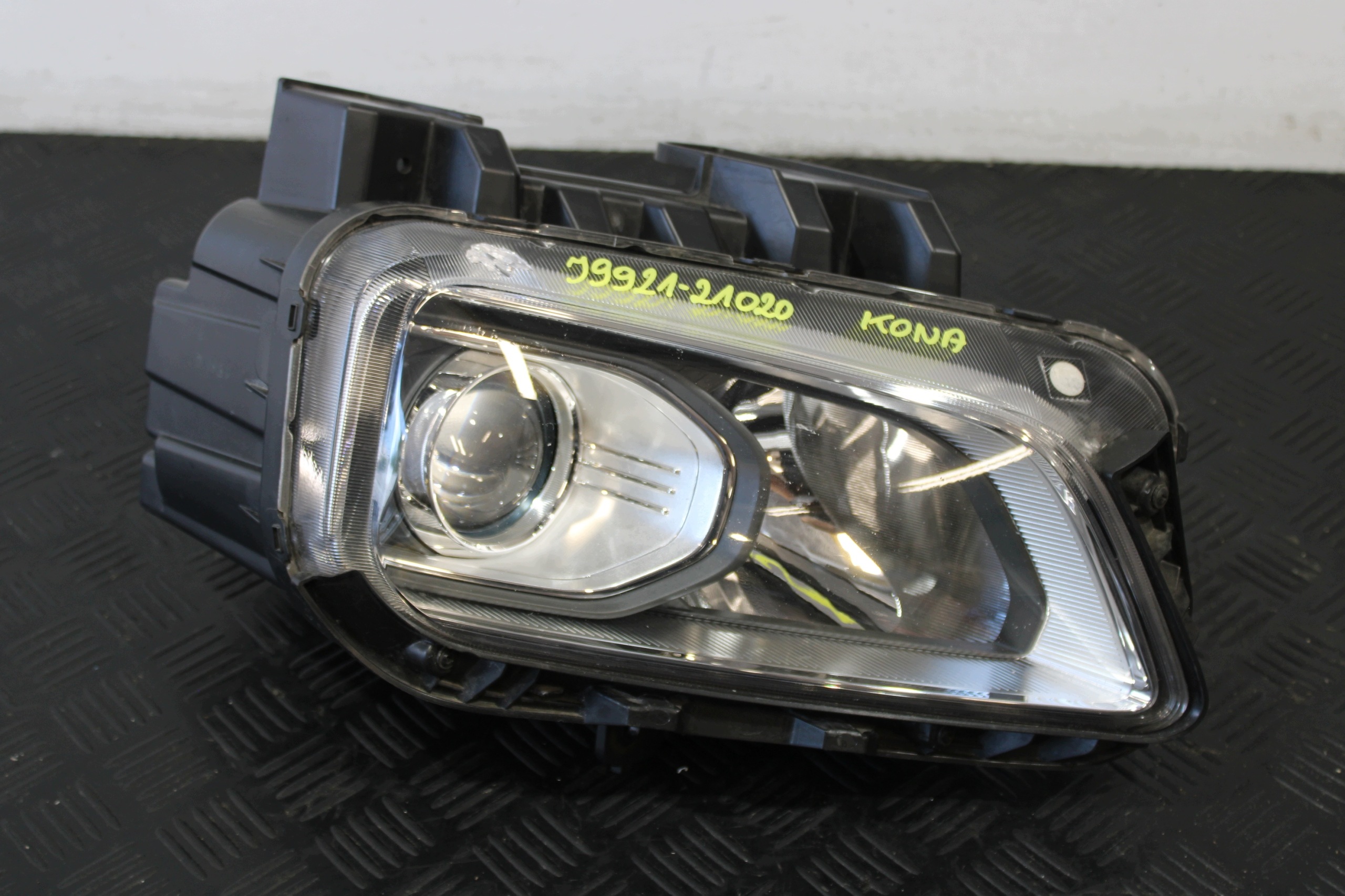 light right front front J9921-21020 HYUNDAI KONA 1.6 CRDI