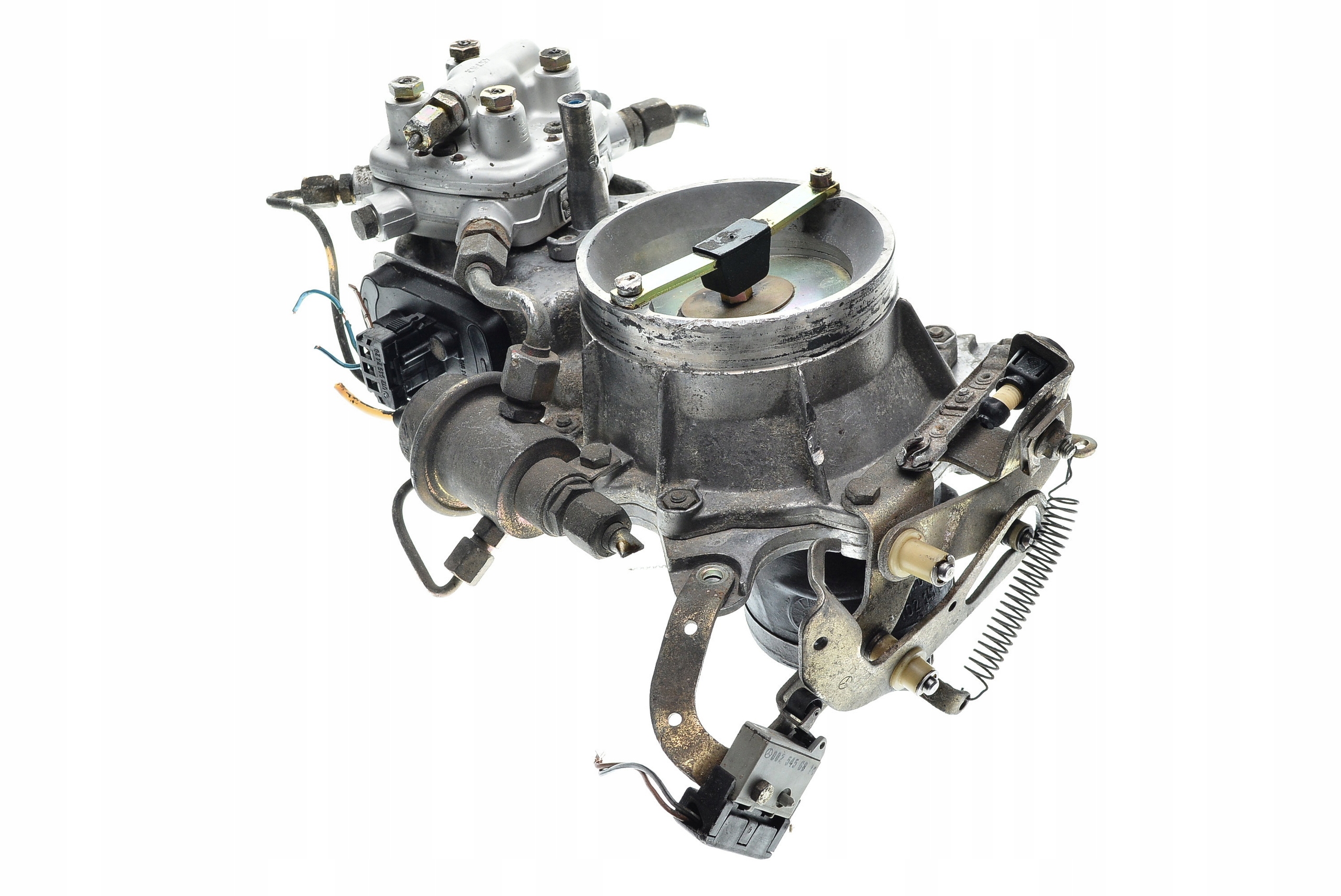 0438101026 2437020007 - Топливный распределитель впрыск MERCEDES W124 0438121043