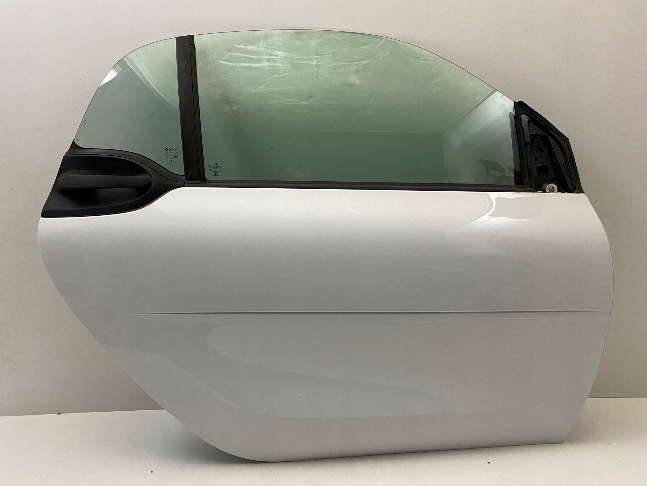 SMART FORTWO III W453 PRAWE DRZWI KOMPLETNE 14-