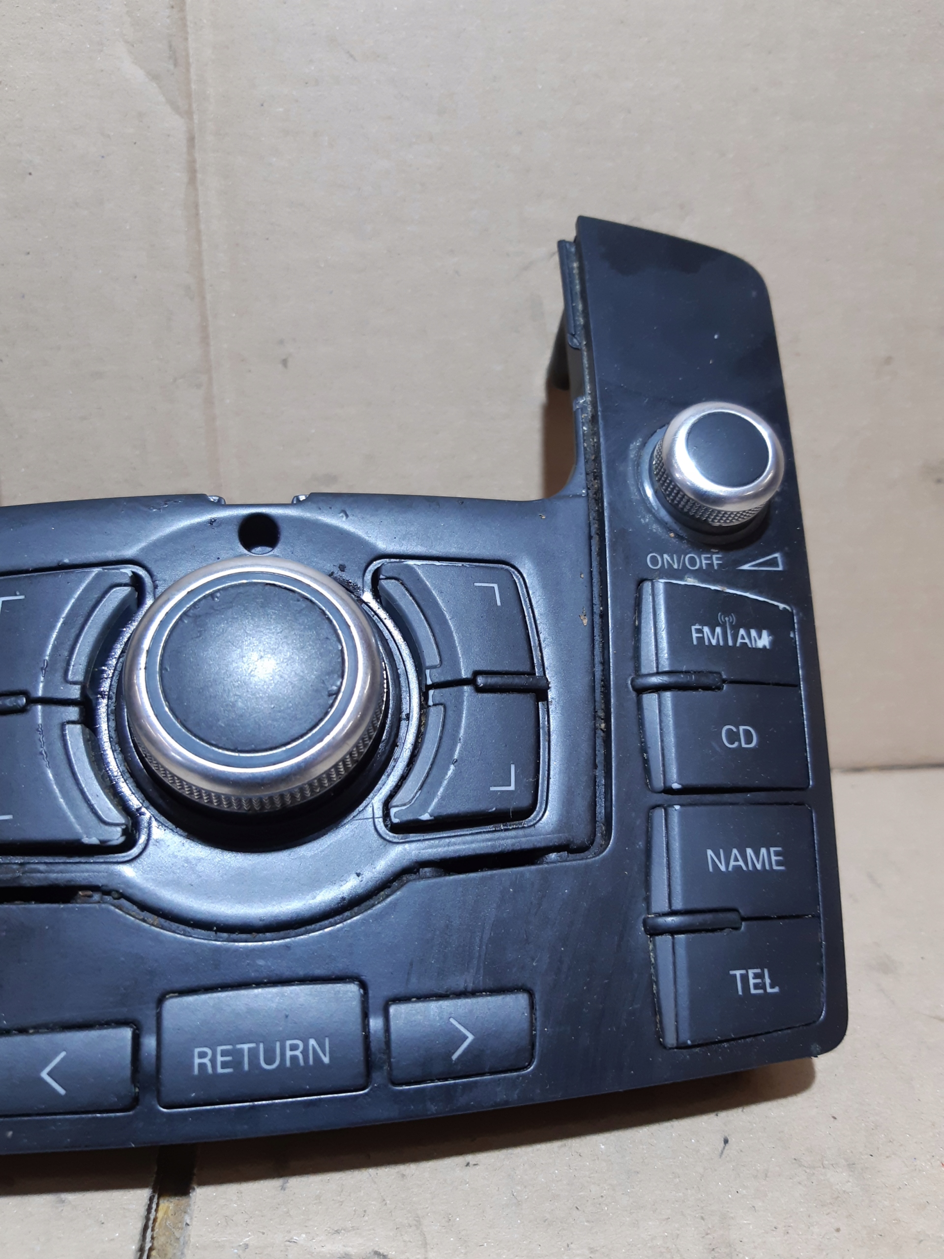 AUDI Q7 4L PANEL MMI prekidača RADIA 4L0919609K