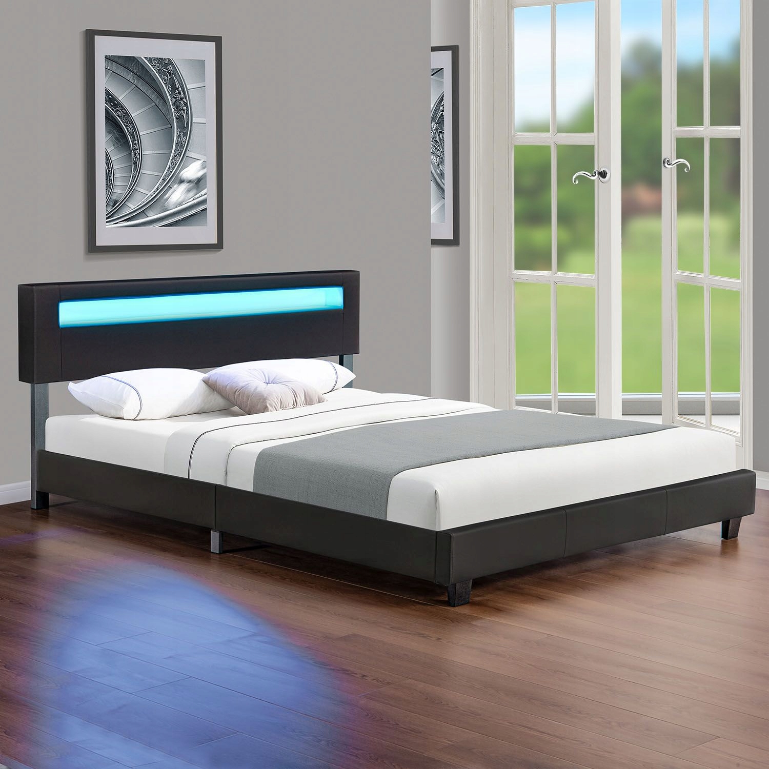 618 Łóżko tapicerowane stelaż LED 160x200 PARI RGB