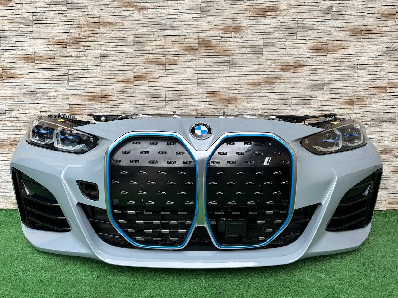 PAS PRZEDNI CHŁODNICE WENTYLATOR ZDERZAK GRILL LAMPY LASER BMW 4 I4 G26