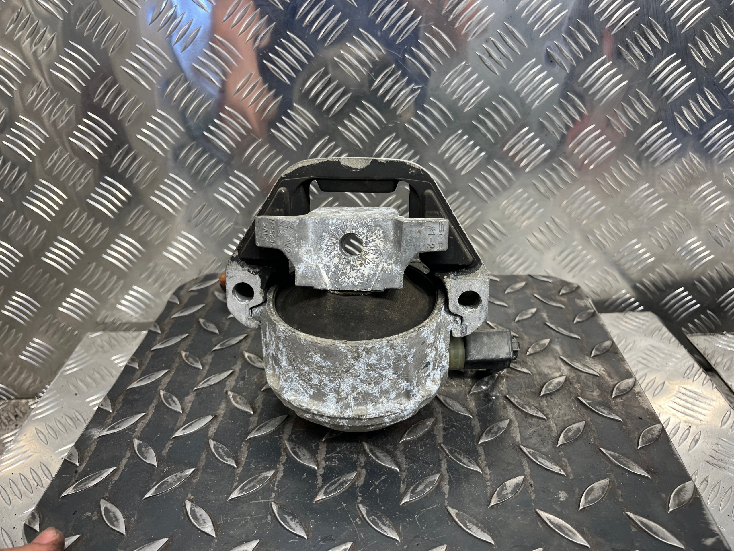 engine mount AUDI A6-C7 MP5295 3.0 TDI