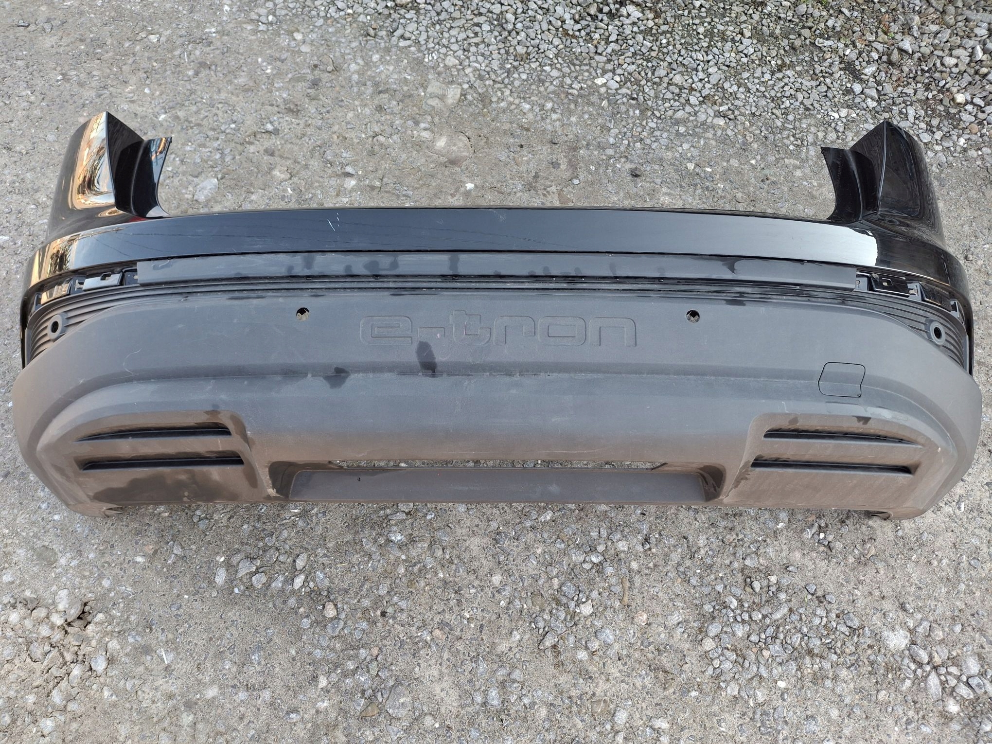 bumper rear AUDI Q4 E-TRON 2021R->