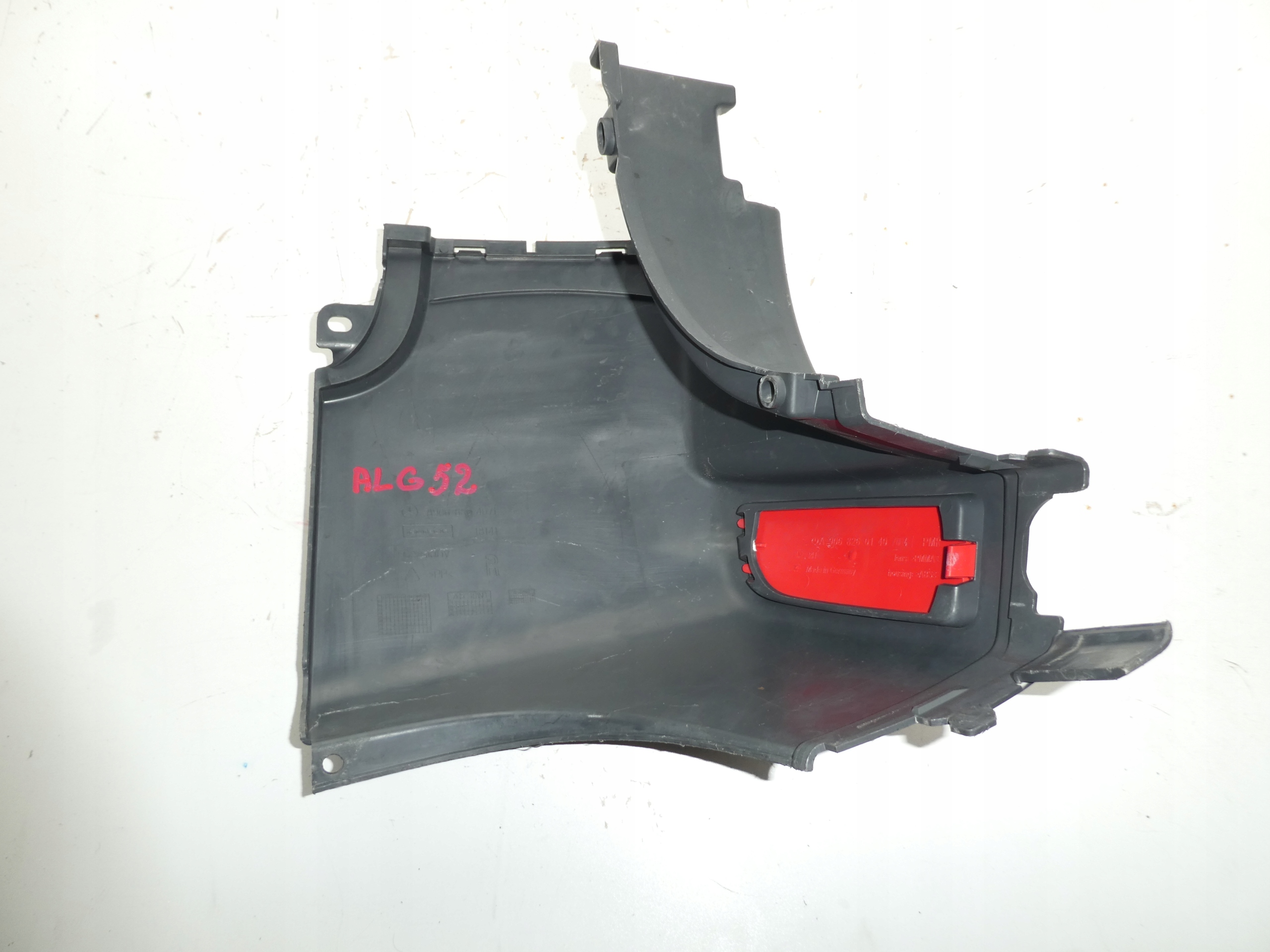 ECKE DER STOSSSTANGE A9068804671 HECK SPRINTER CRAFTER