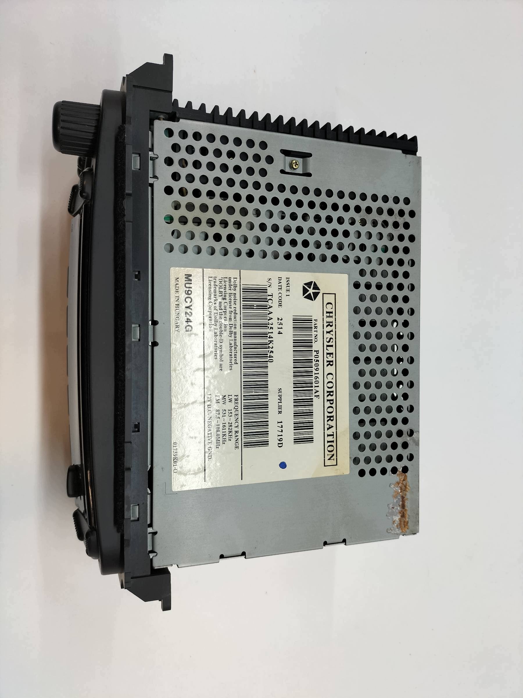 RADIO P05091601AF Chrysler PT Cruiser a (2000-2010)