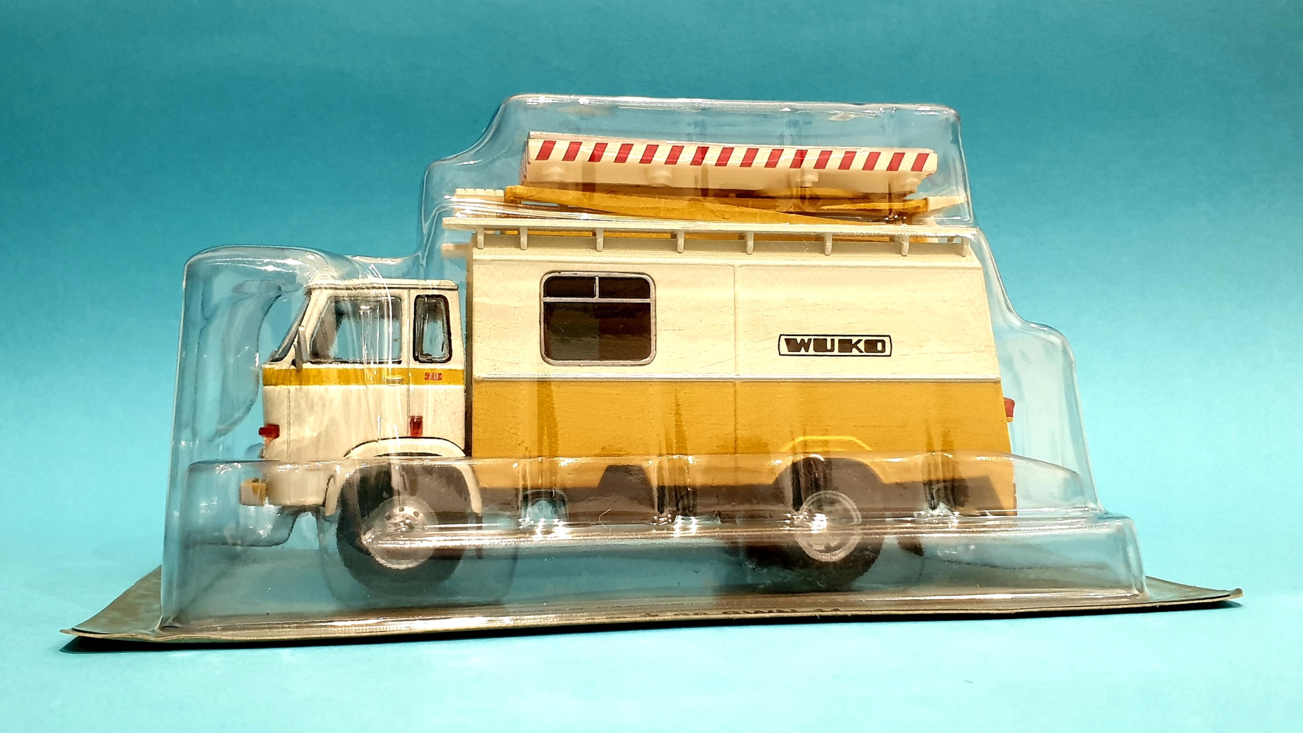 Star Ž-28 SWN-11 trakční zvedák Ikonické nákladní vozy č. 80