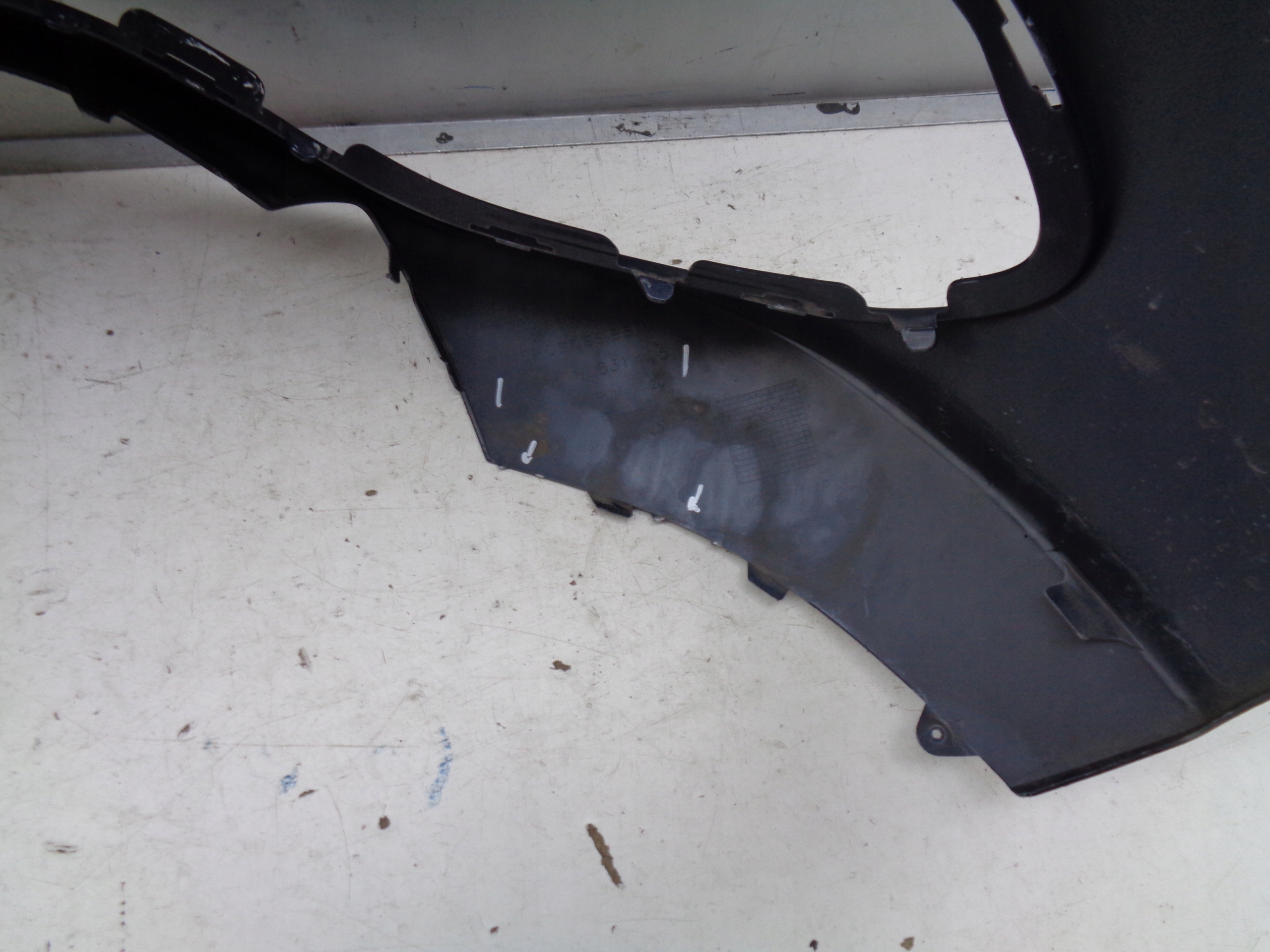 FRONTSTOSSSTANGE MERCEDES C-KLASA W206 21- NR 44079