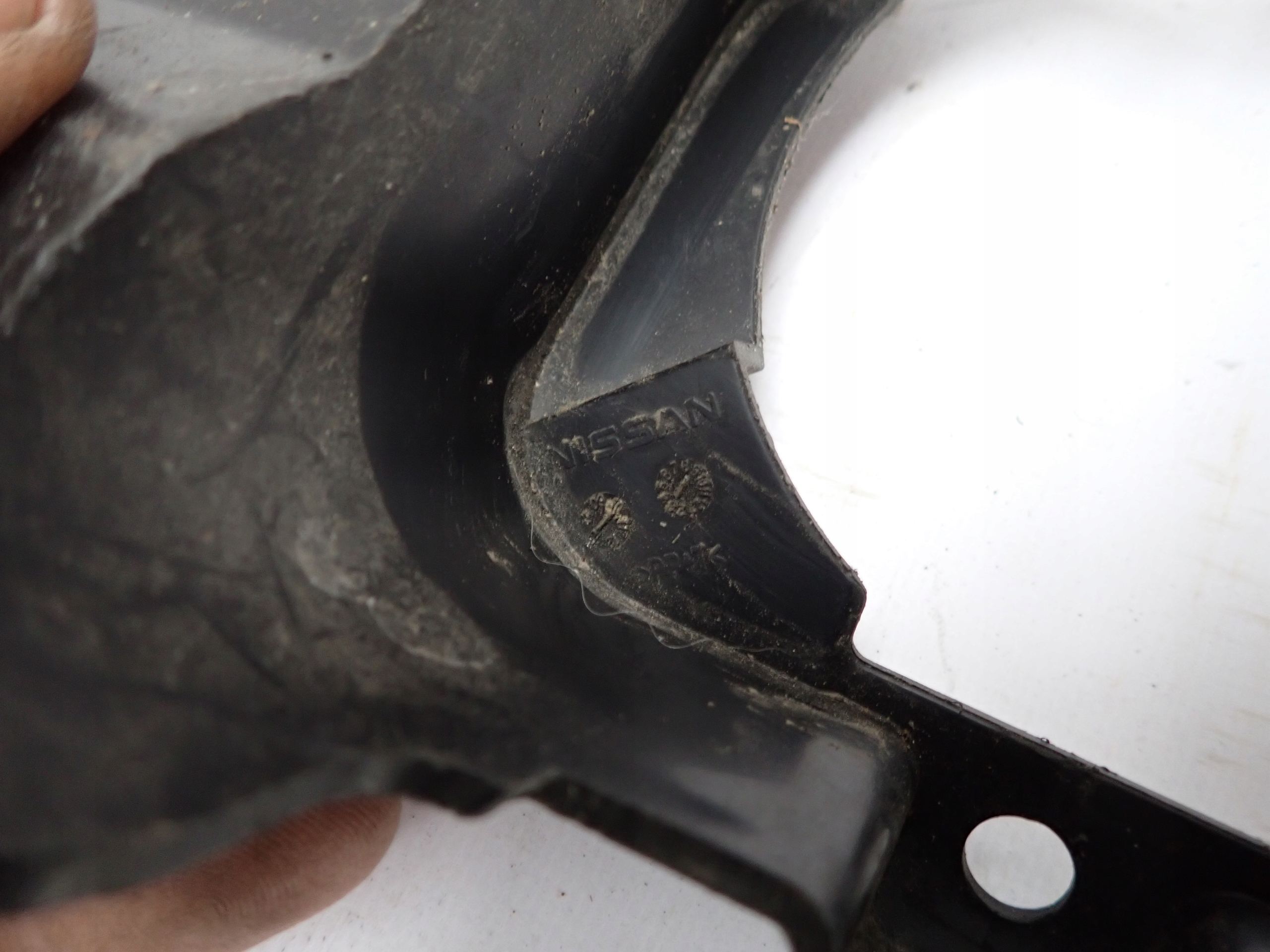 NISSAN QASHQAI and J10 07- holder fog lights left left front front