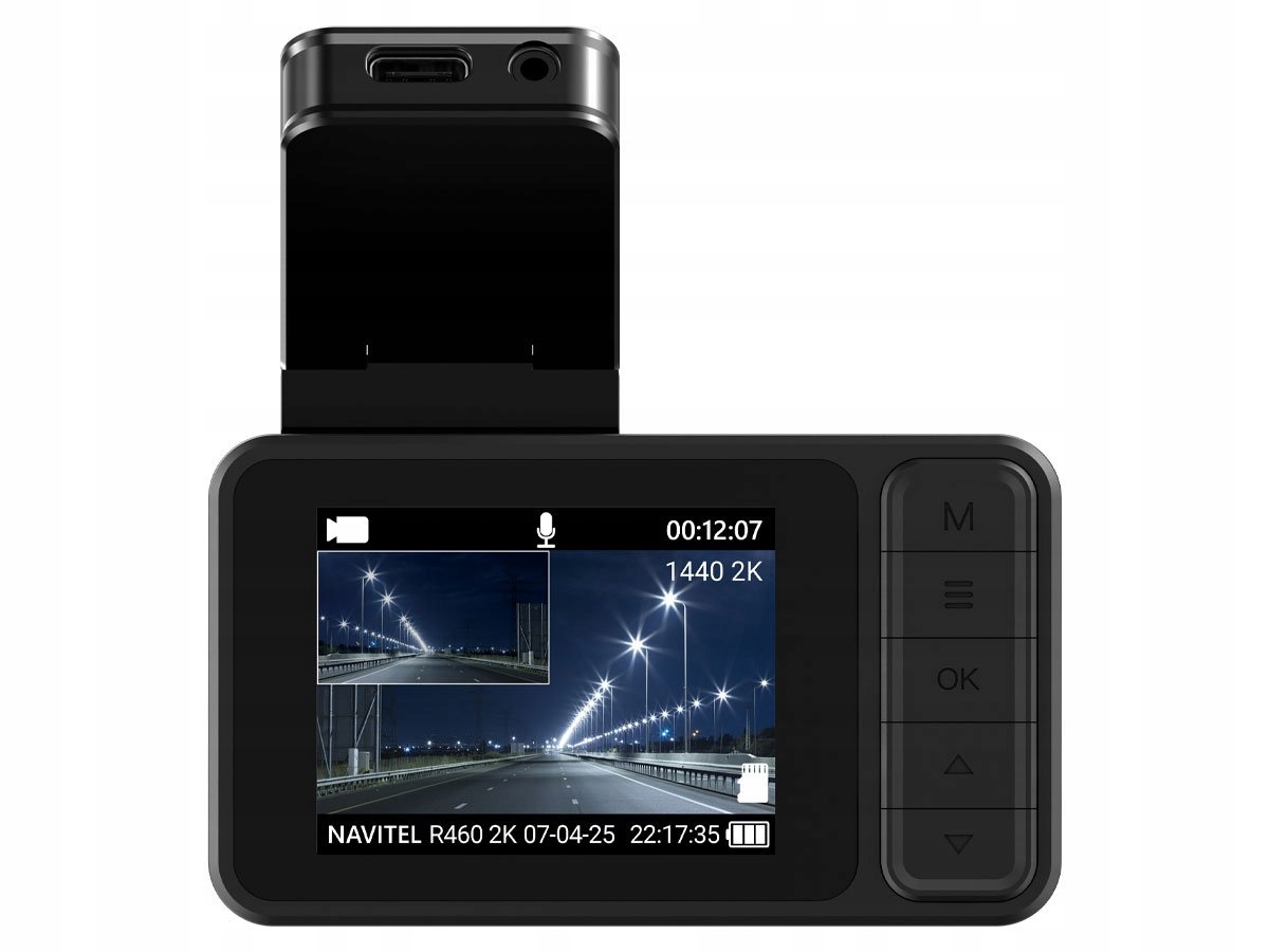 Navitel Compact dashcam s 2K video kvalitou R460 2K