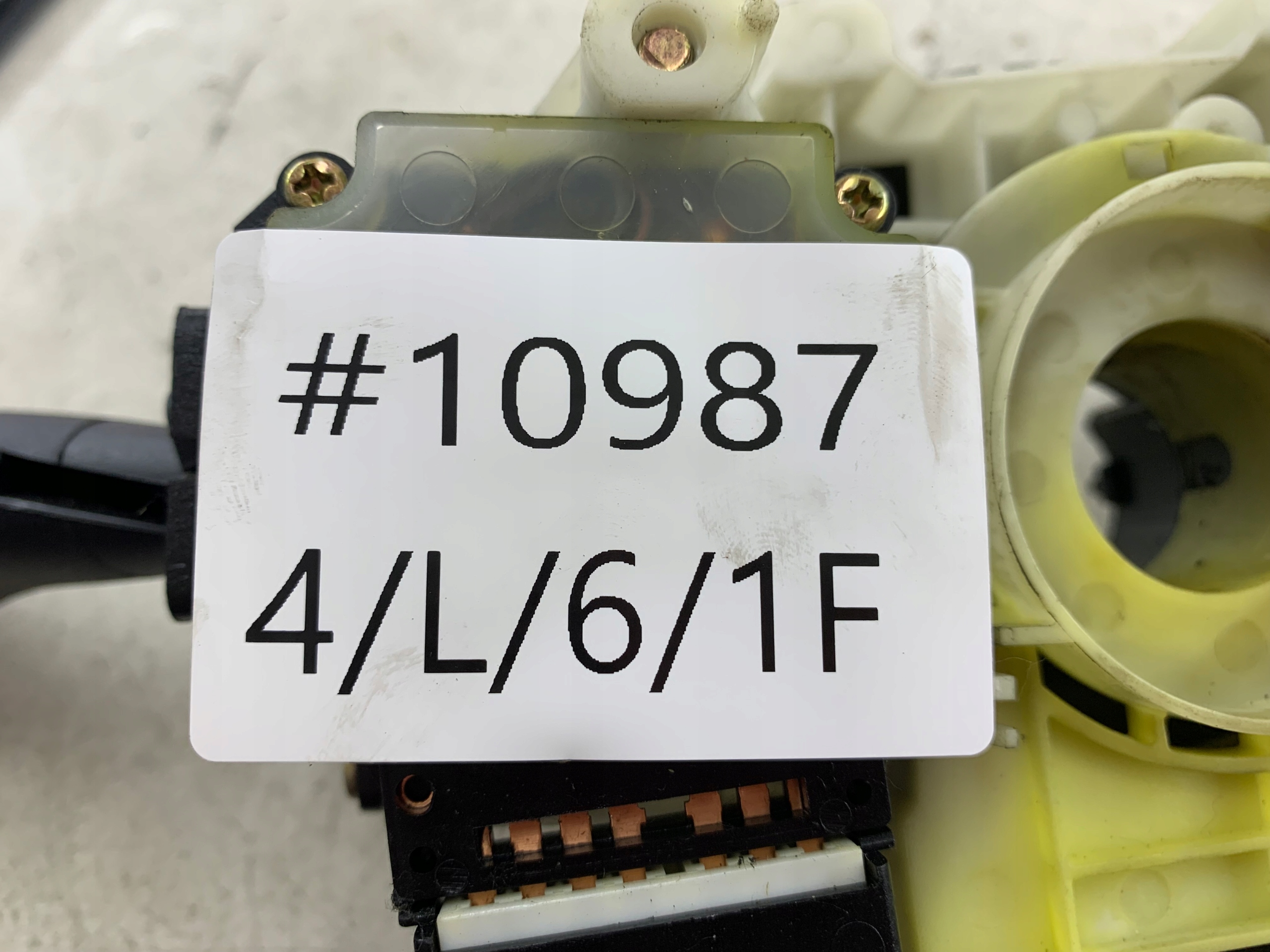 KIA CERATO and steering wheel levers and controls + ring