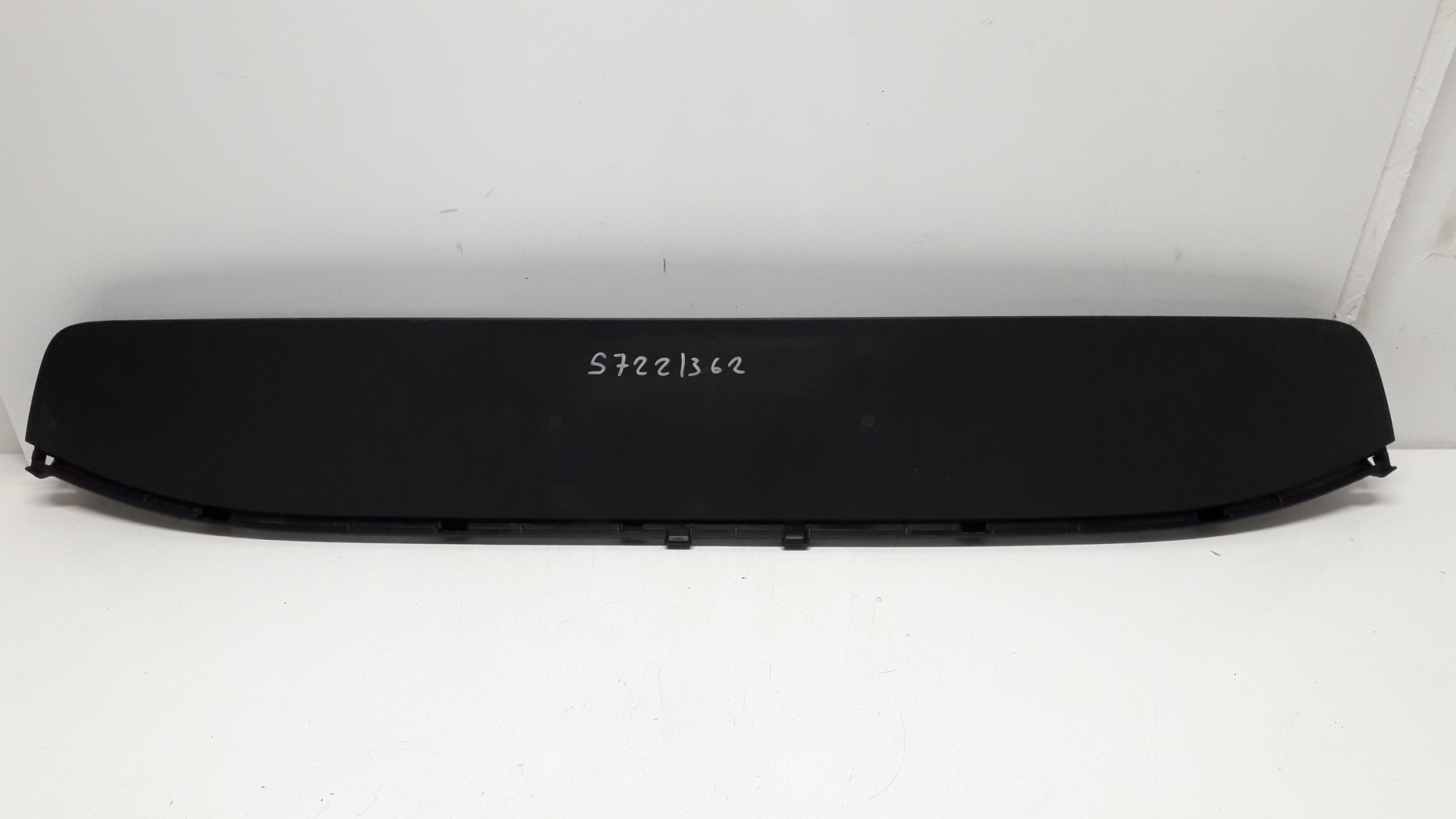 21- 87372-R2000 - KIA SPORTAGE V 5 21-КРЫШКА ЗАДНЕЙ ДВЕРИ