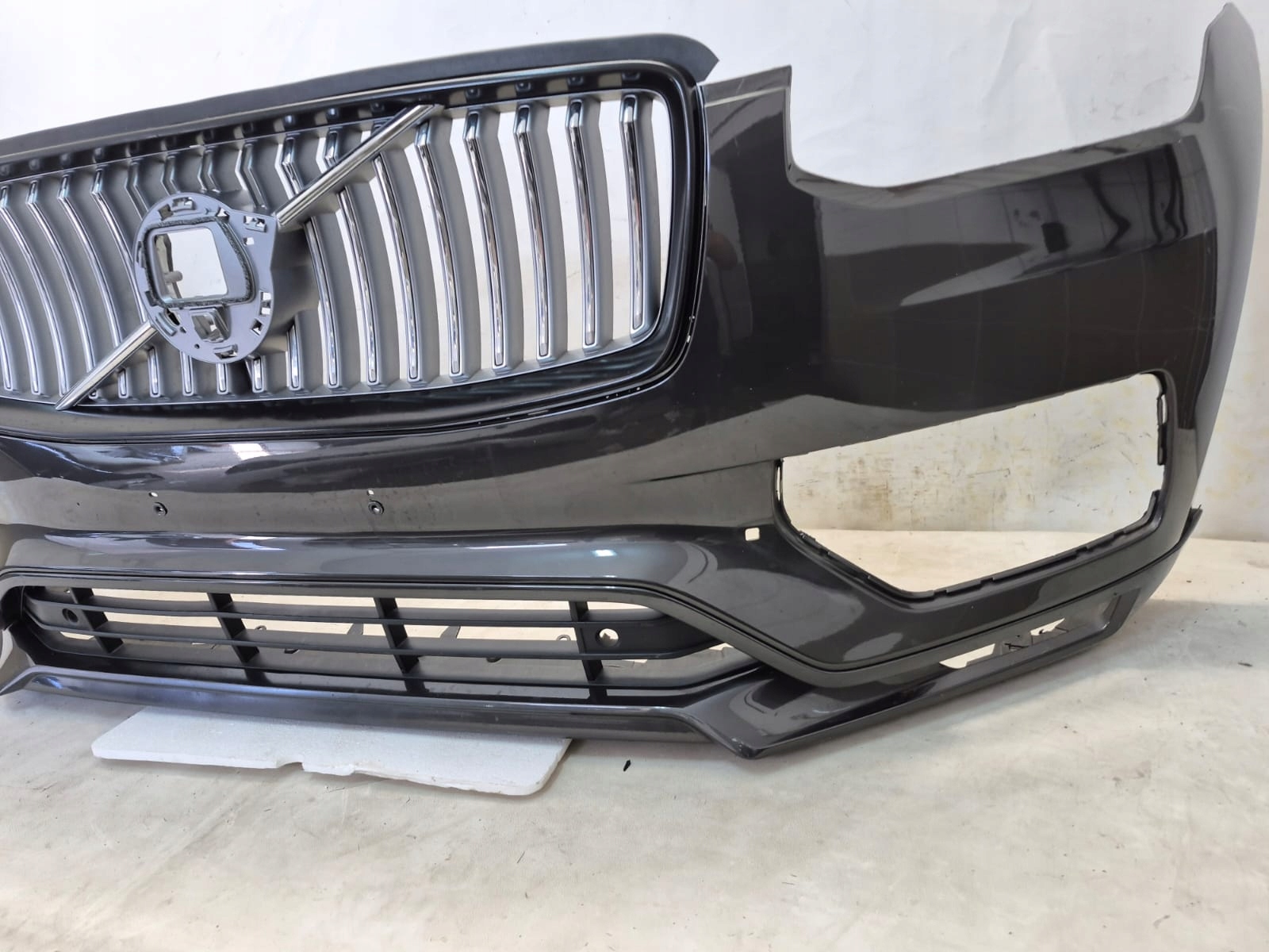 VOLVO XC90 II LIFT 19- bumper front front PDC 31690641