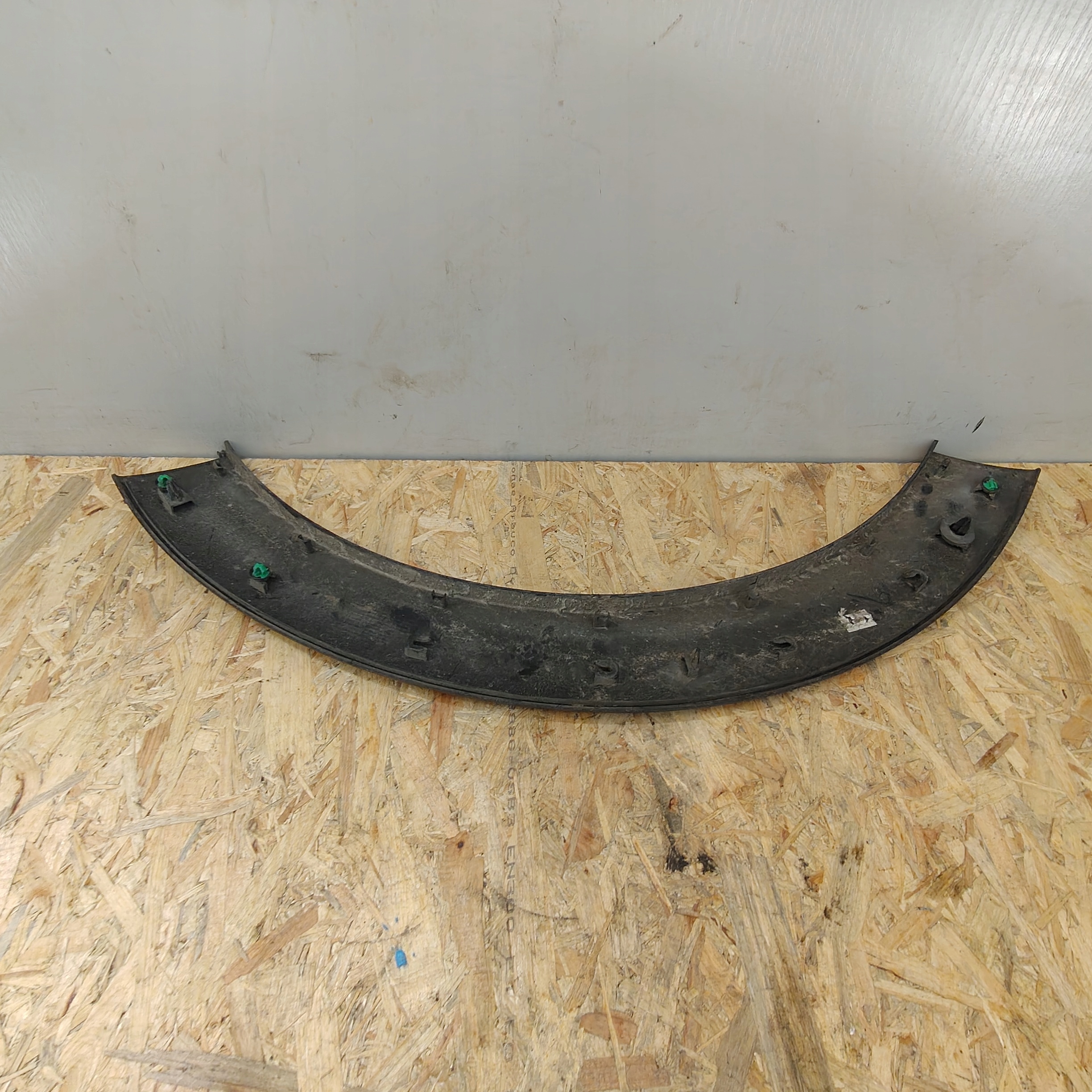 Moulage Aile Droite Arrière CITROEN C3 III