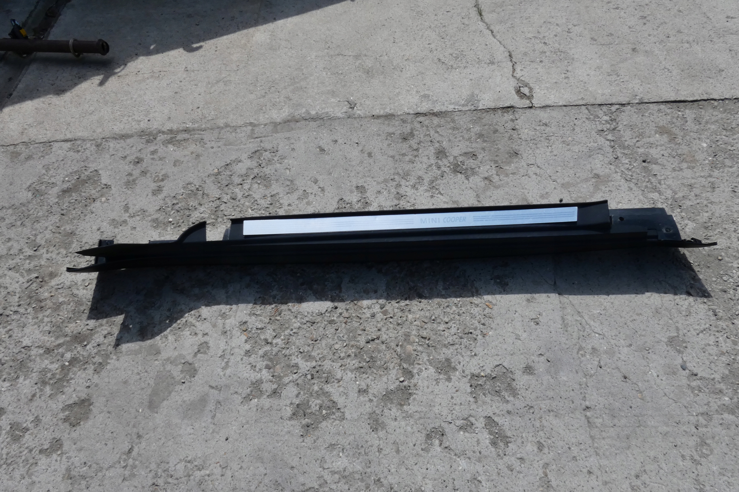 MINI COOPER R56 moulding threshold left right