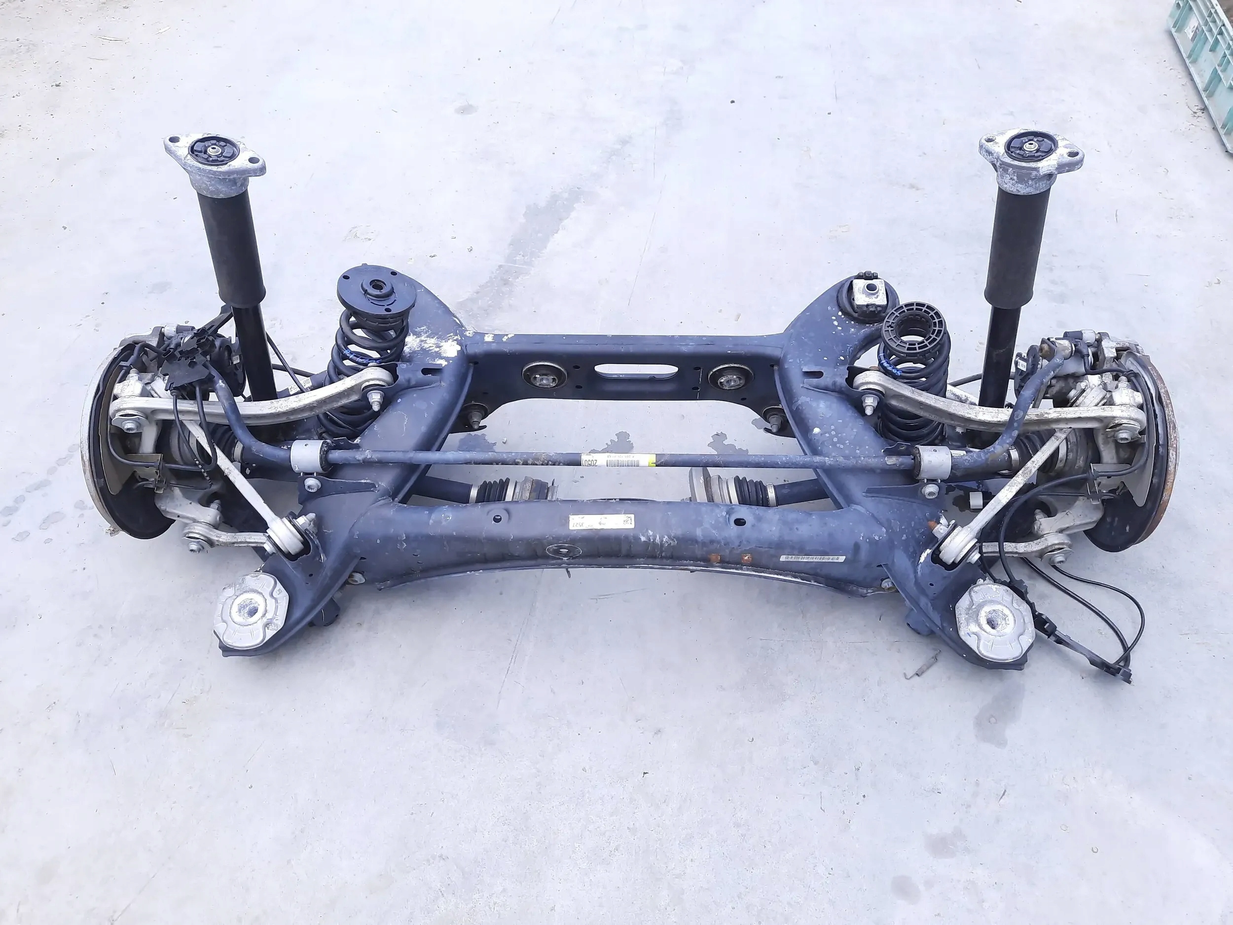 Mercedes-Benz C W205 KOMBI ZAWIESZENIE TYŁ KOMPLETNE 2053503527