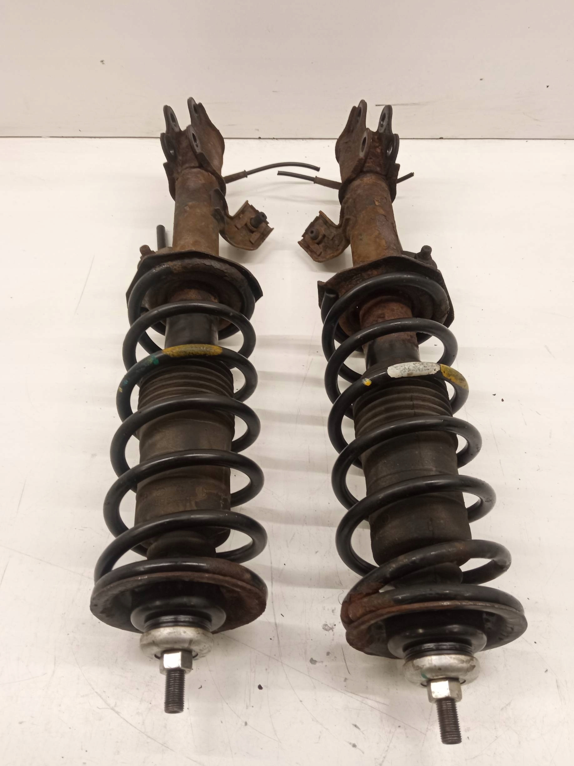 shock absorber right left front KPL 1.2 B K13 Nissan Micra IV (2010- )