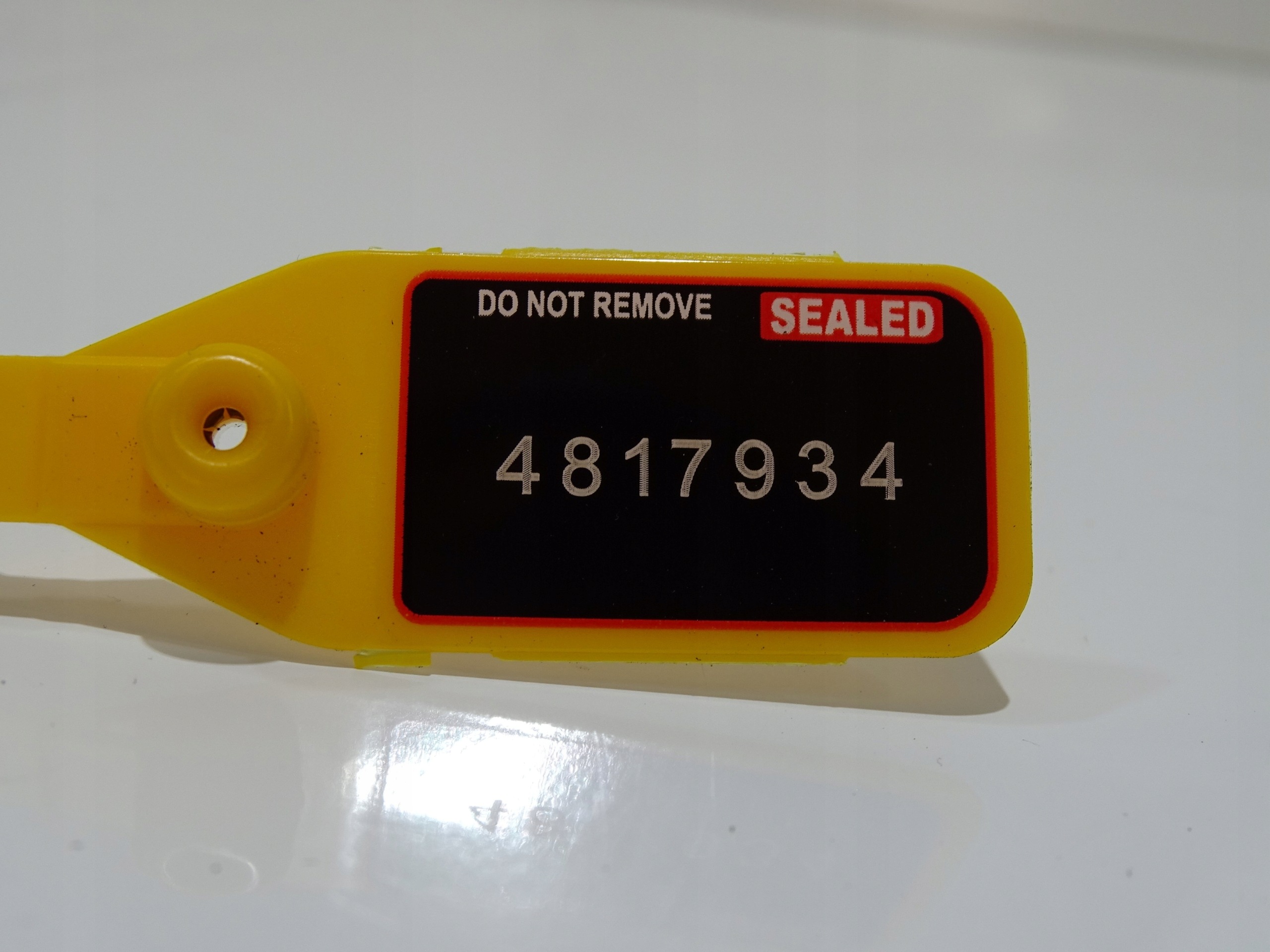 Bedienteil POMPY des Kraftstoffsbehälters BMW E60 N43 7180427