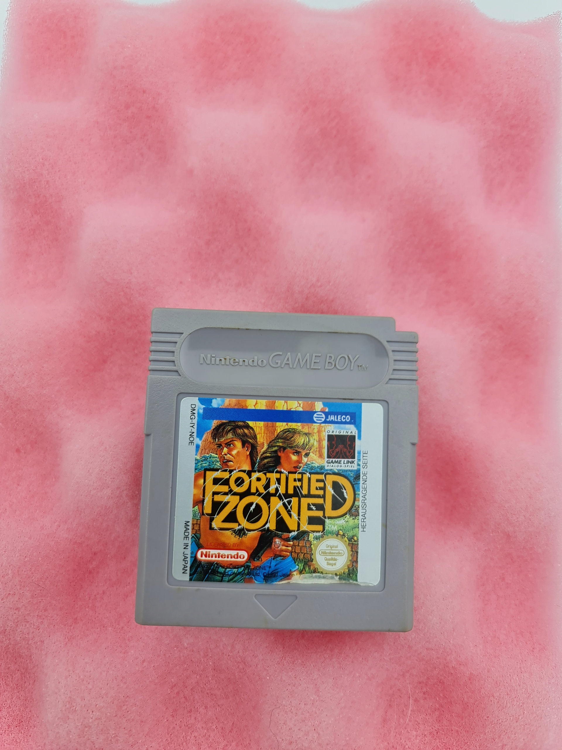 GAME BOY FORTIFIED ZONE Producent Nintendo