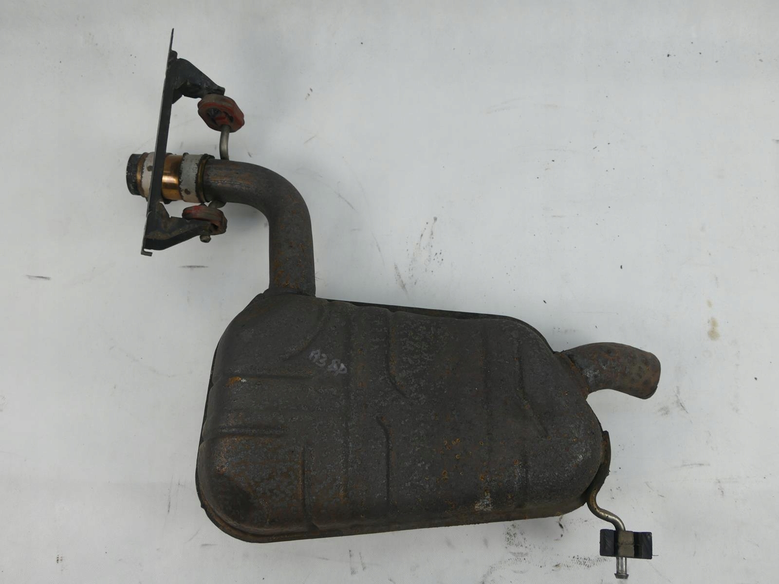 AUDI A3 8P CABRIO 1.8 TFSI TLUMIK central exhaust pipe
