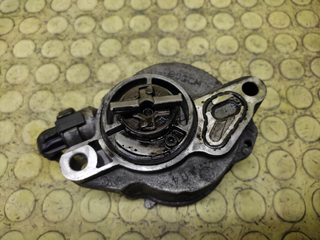 FORD FOCUS MK2 1.6 D Pompe VACUM