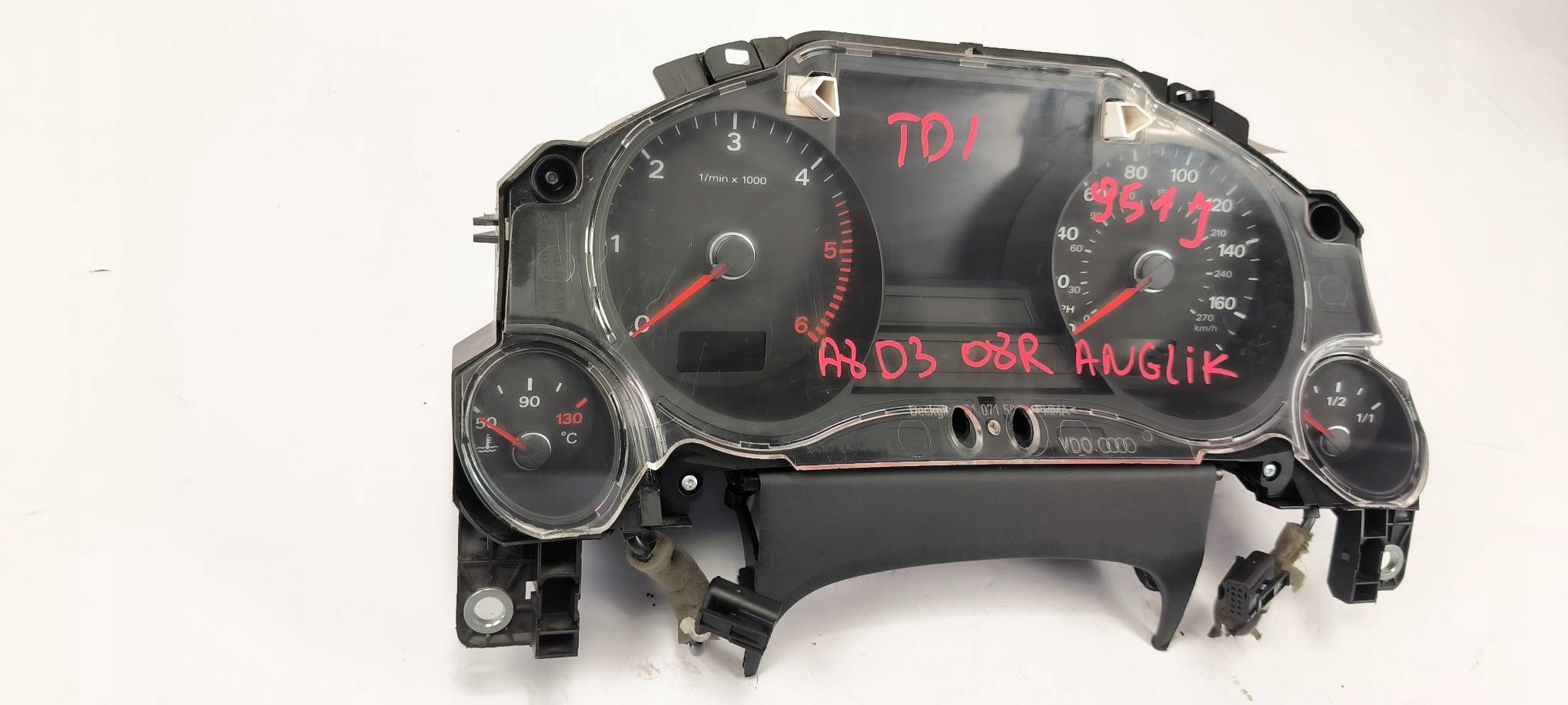 budíky hodiny 4E0920951J AUDI A8 D3