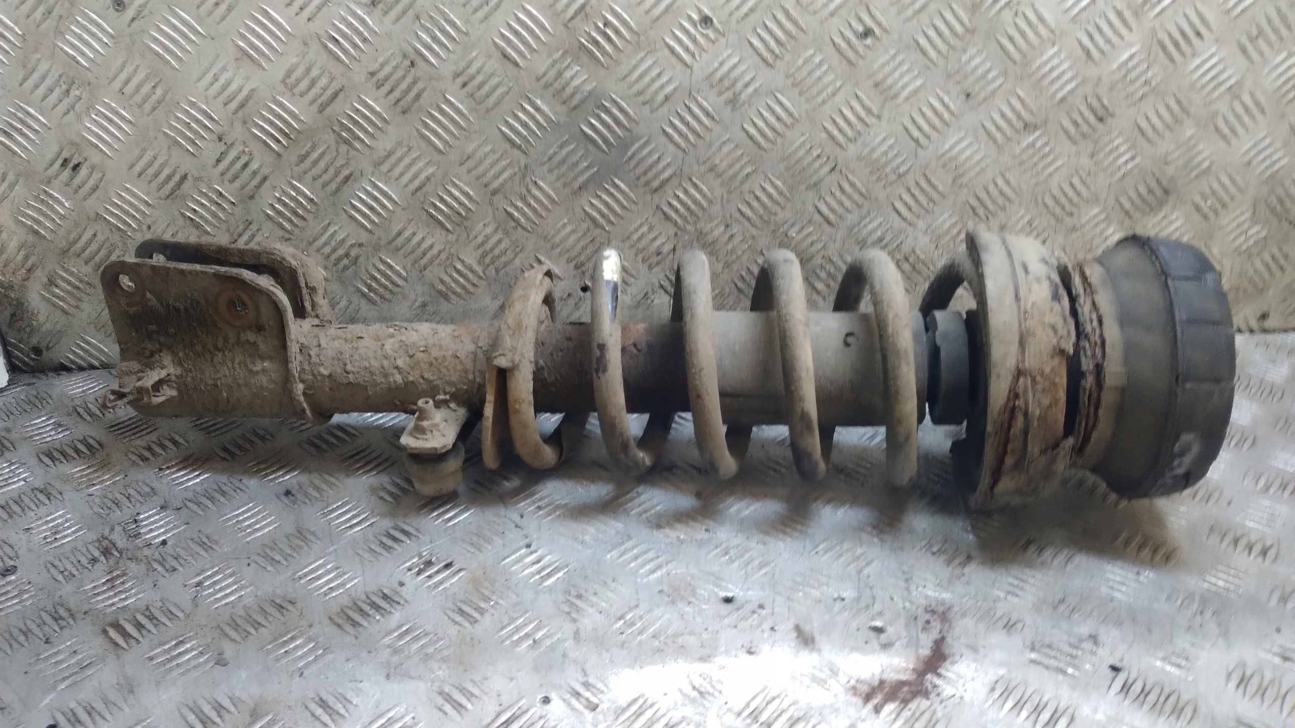 MCPERSON left front front RENAULT TRAFIC 2