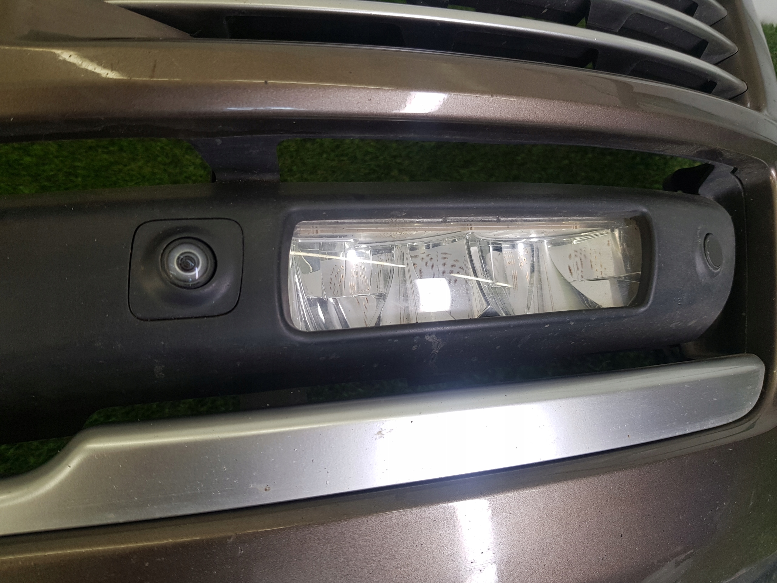bumper front front RANGE ROVER VOGUE L405 2014 6xPDC 2xKAMERA