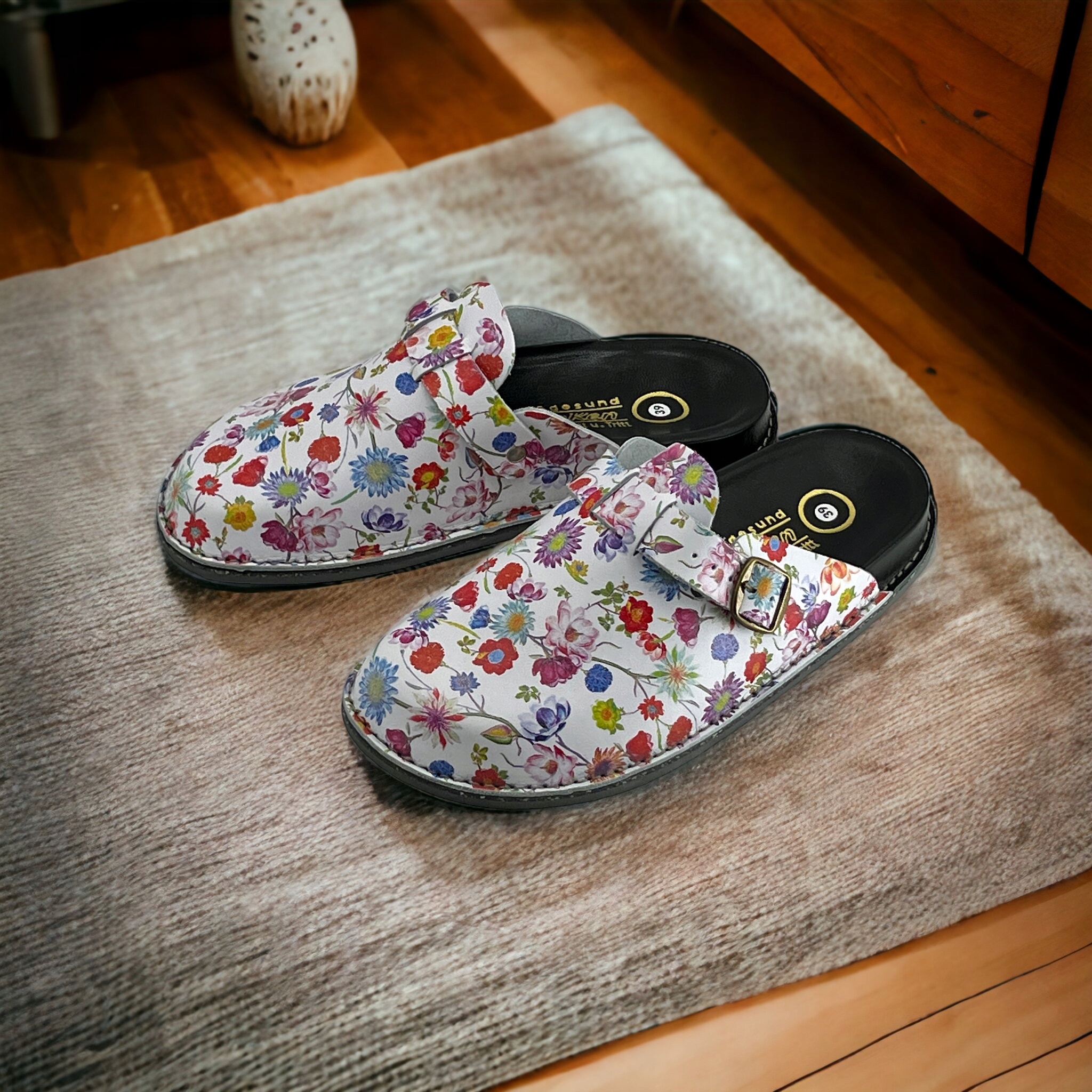 Klapki damskie kwiaty profilowane AnatomicBioKen Nosek okrągły