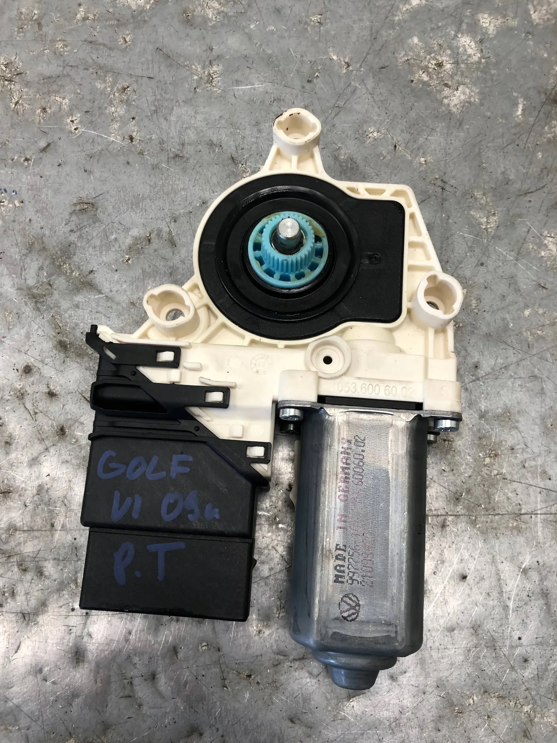mini motor windows right rear part VW GOLF VI 5K0959704C