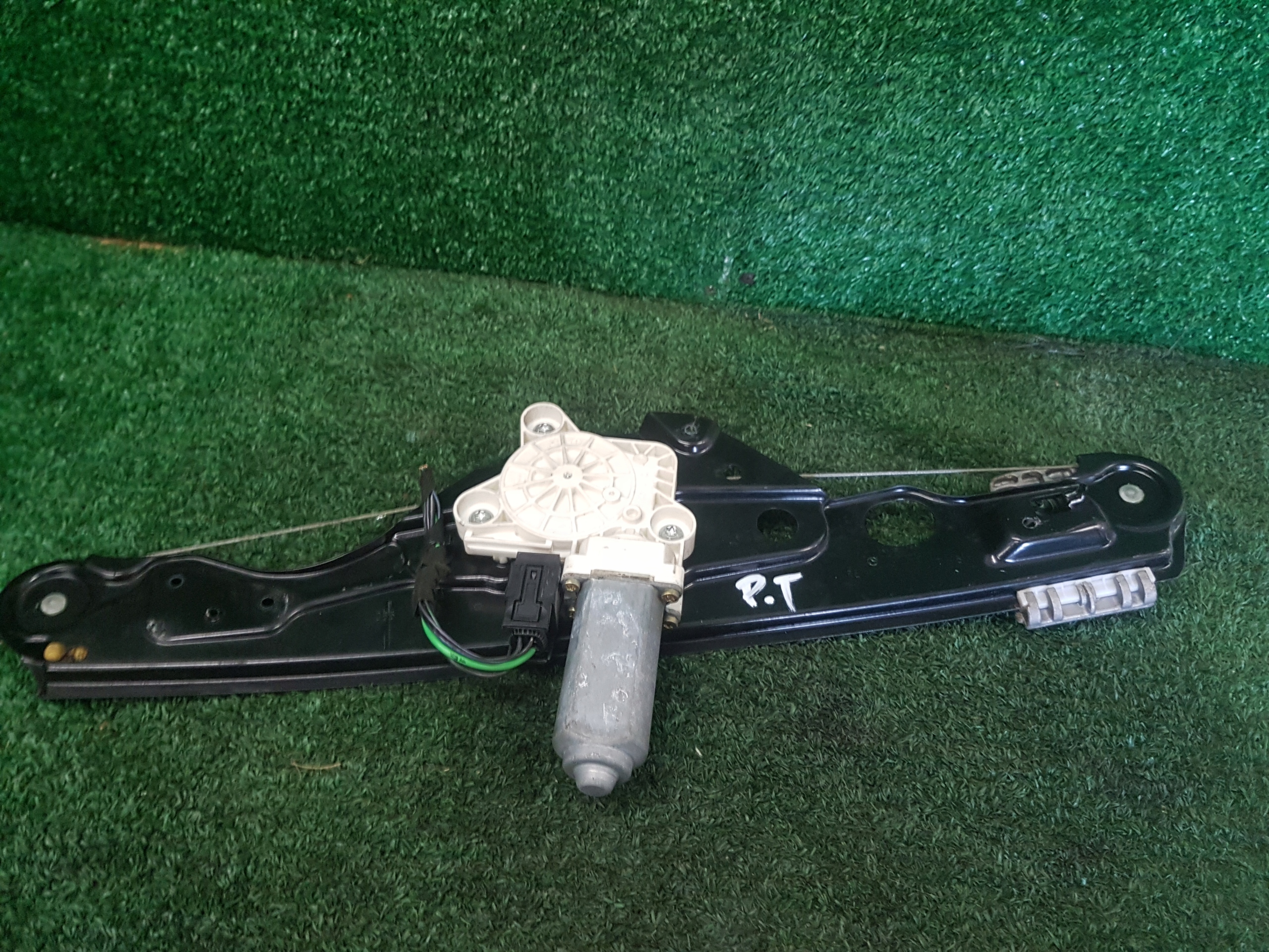 ELE mechanism windows right rear MERCEDES-BENZ E-KLASA W211