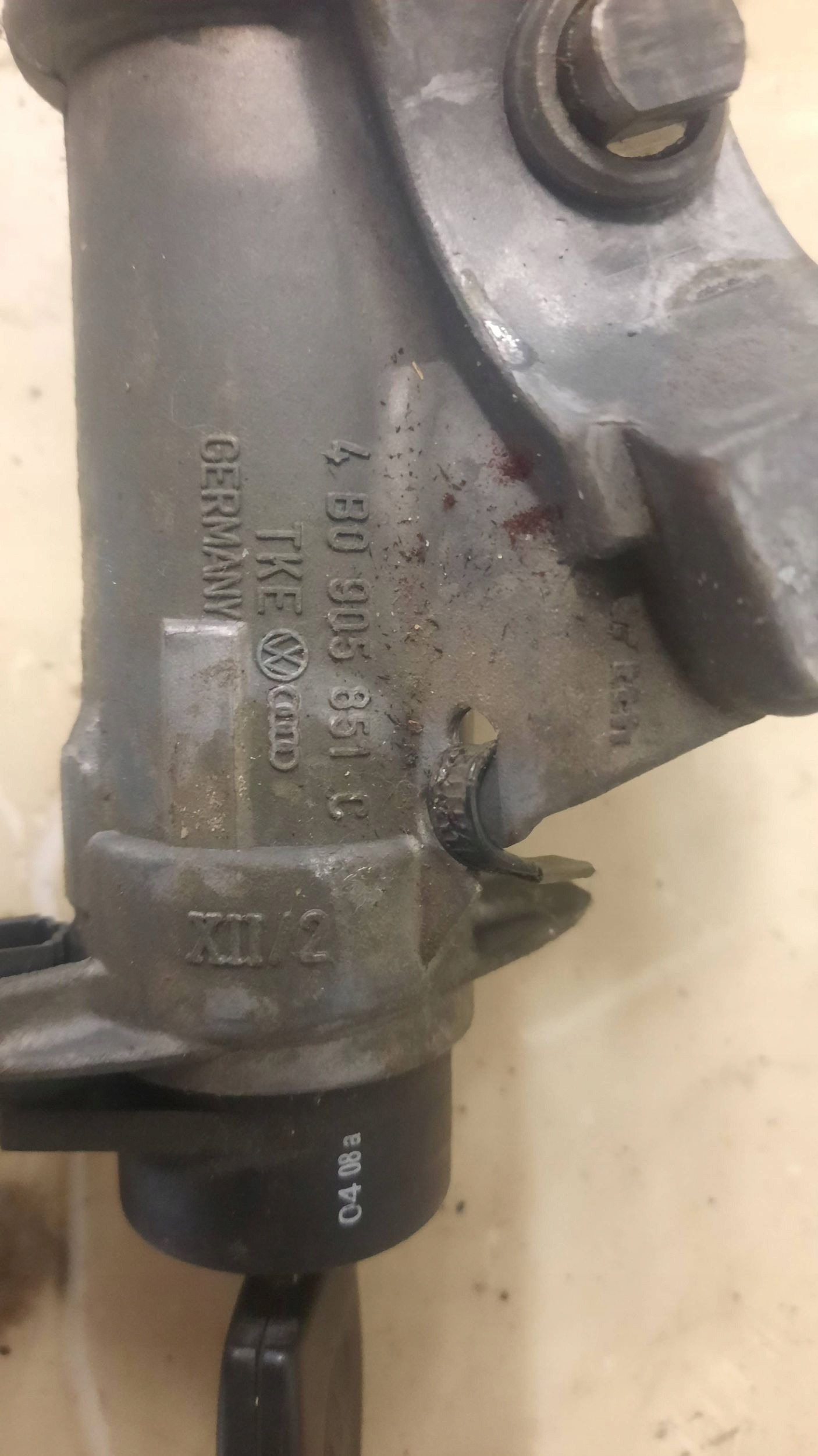 блок управления двигателем, ЭБУ volkswagen oe 070906016EC
