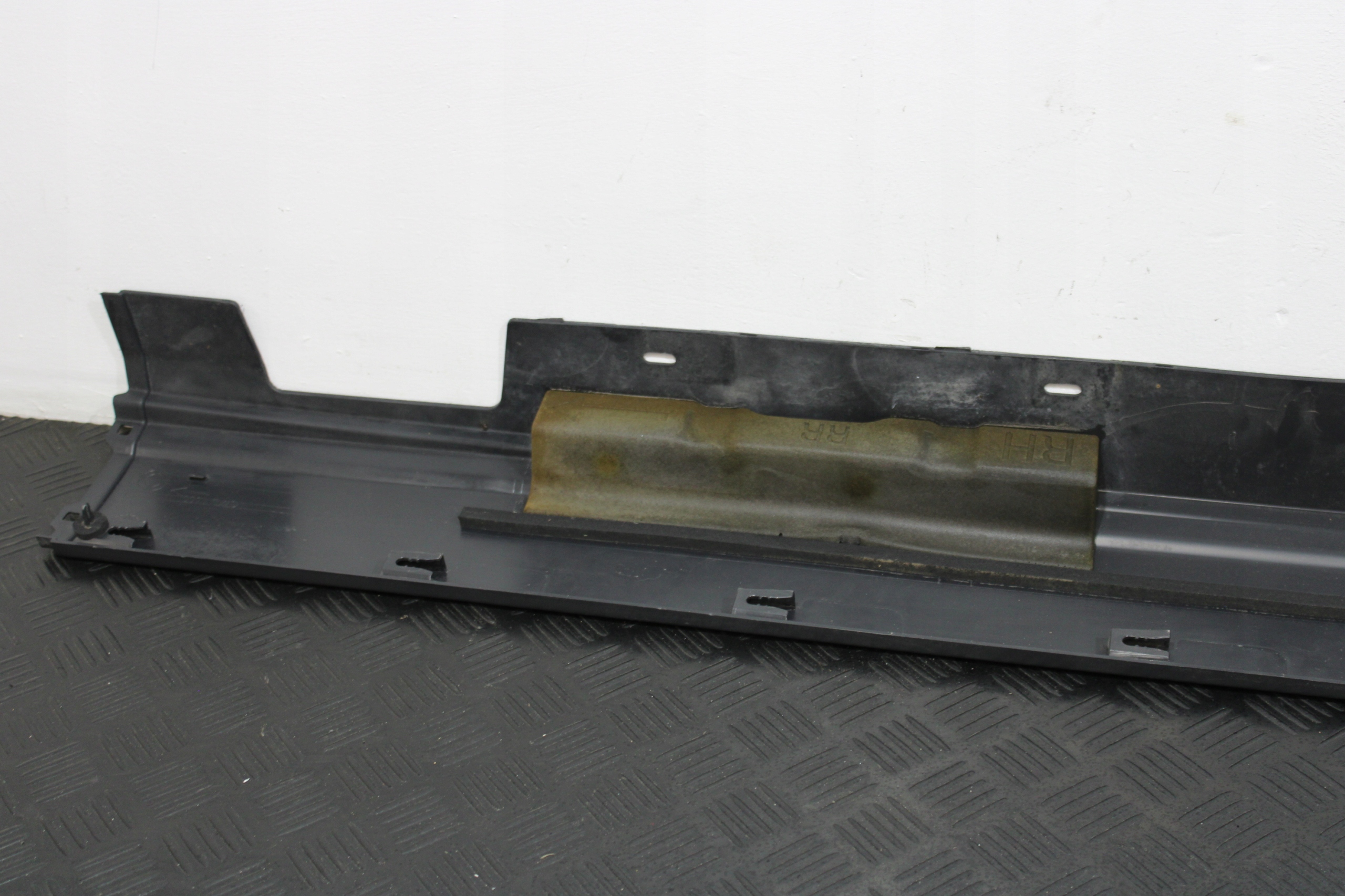 cap threshold threshold right CPLA-101D56-AD LAND RANGE ROVER VOGUE L405 LIFT