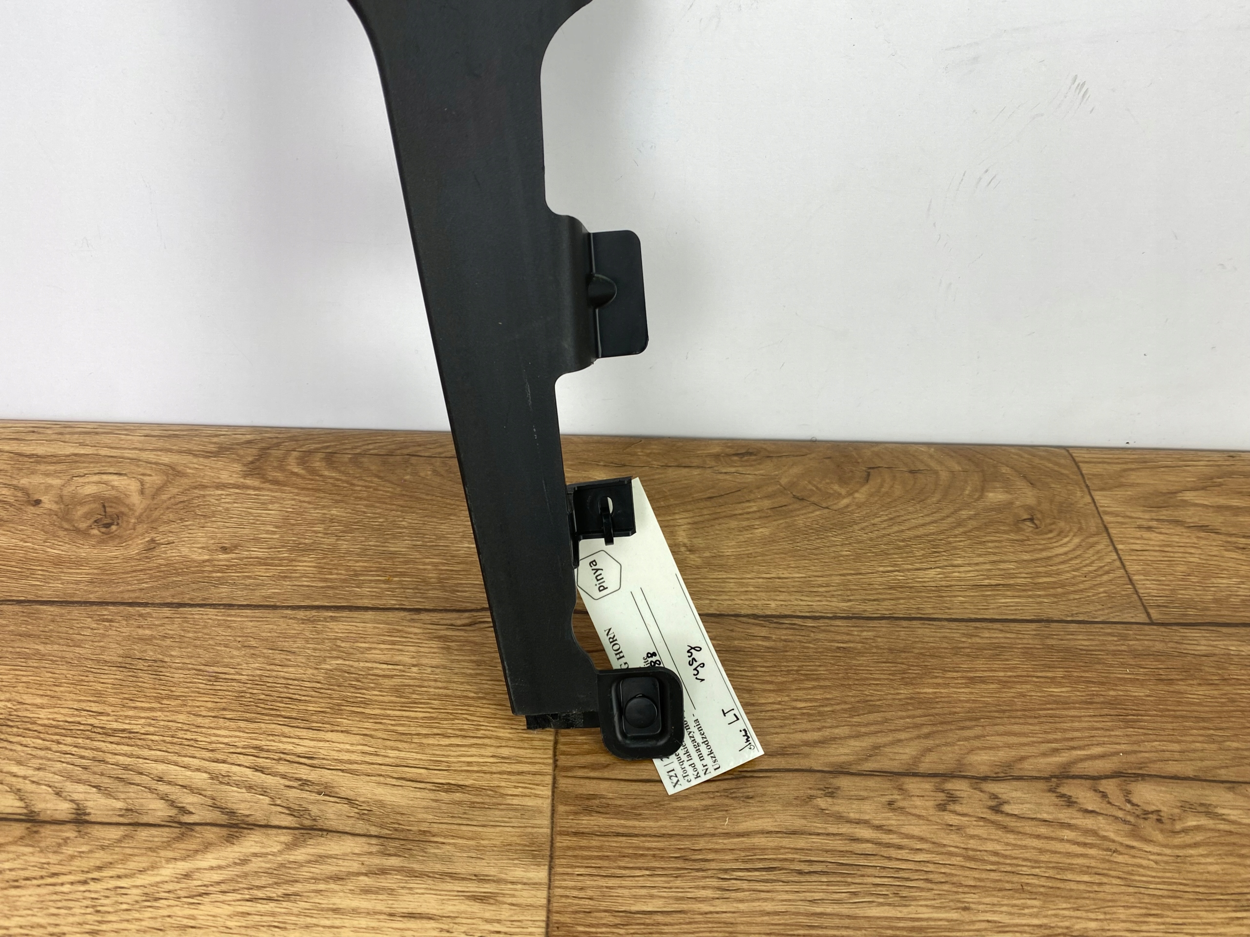moulding door left rear part Ram 1500 2019+ USA