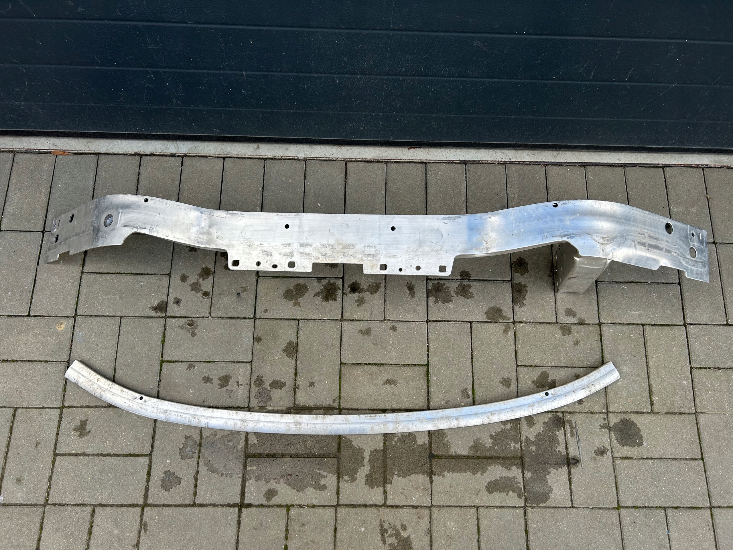 BMW 2 F44 grancoupe sider front gora dol tip