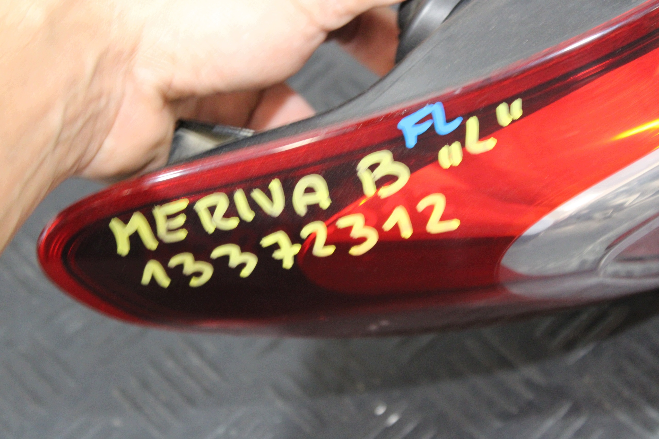 light left rear part left rear 13372312 OPEL MERIVA B LIFT