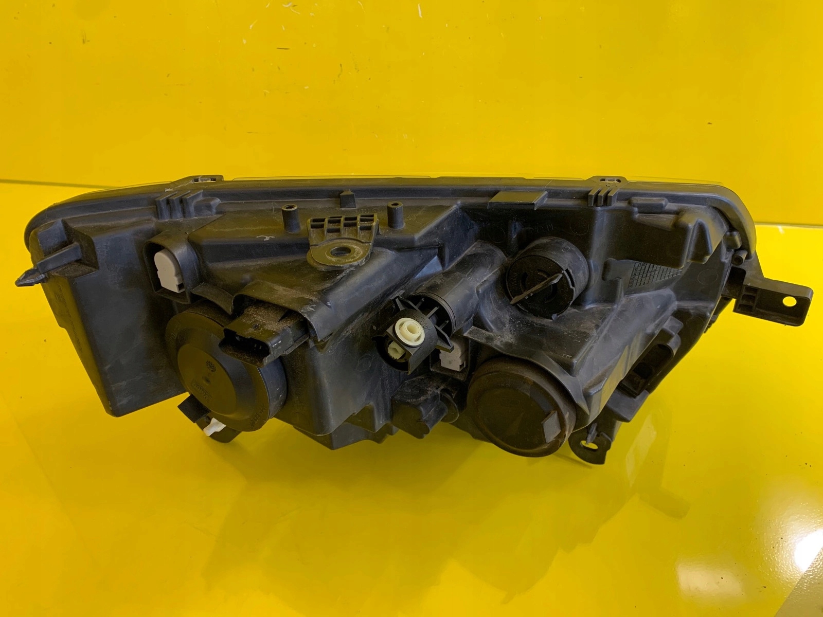 light left Dacia Sandero II 2 Lift 260605665R