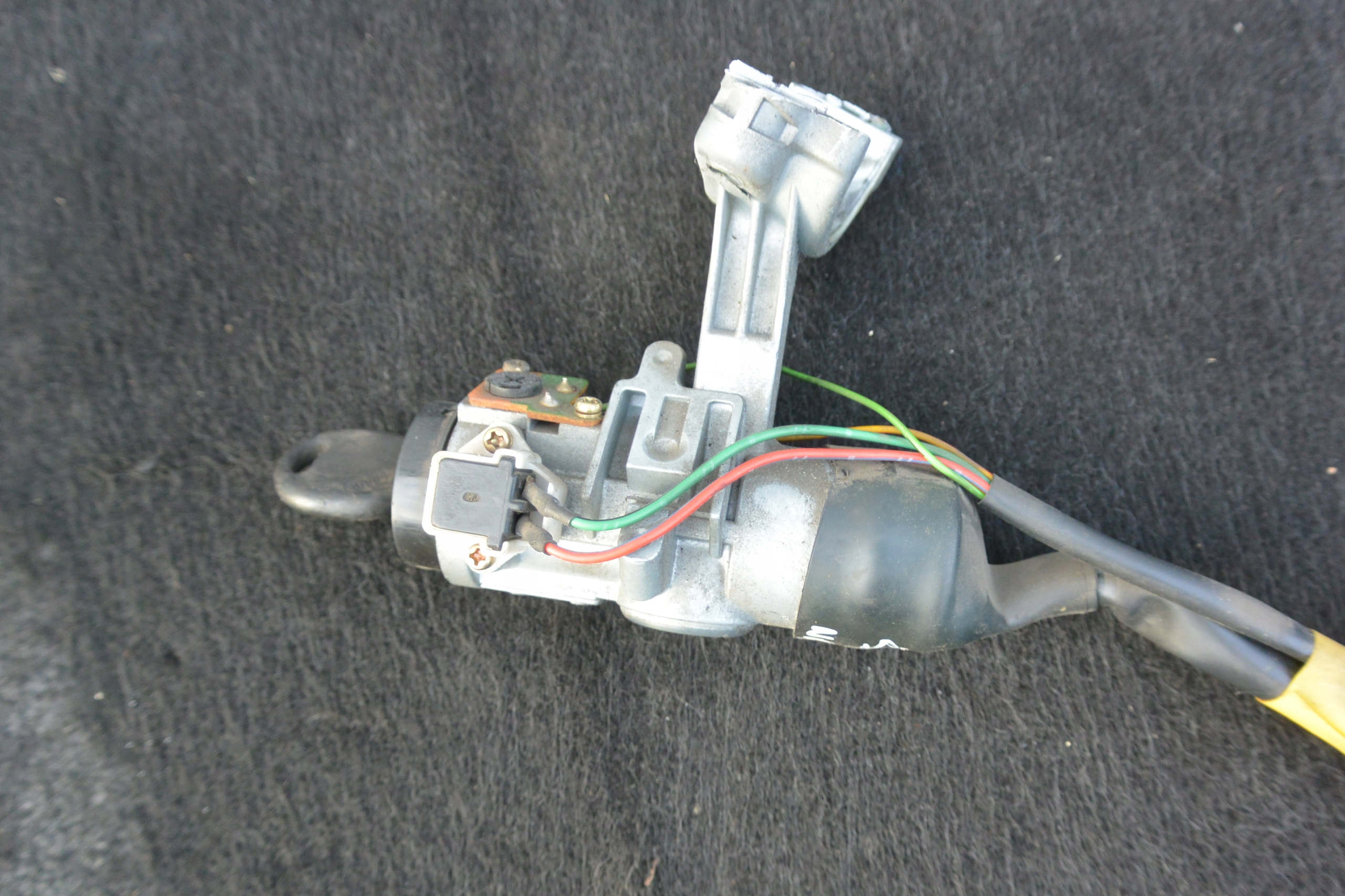 ignition key HYUNDAI SONATA II