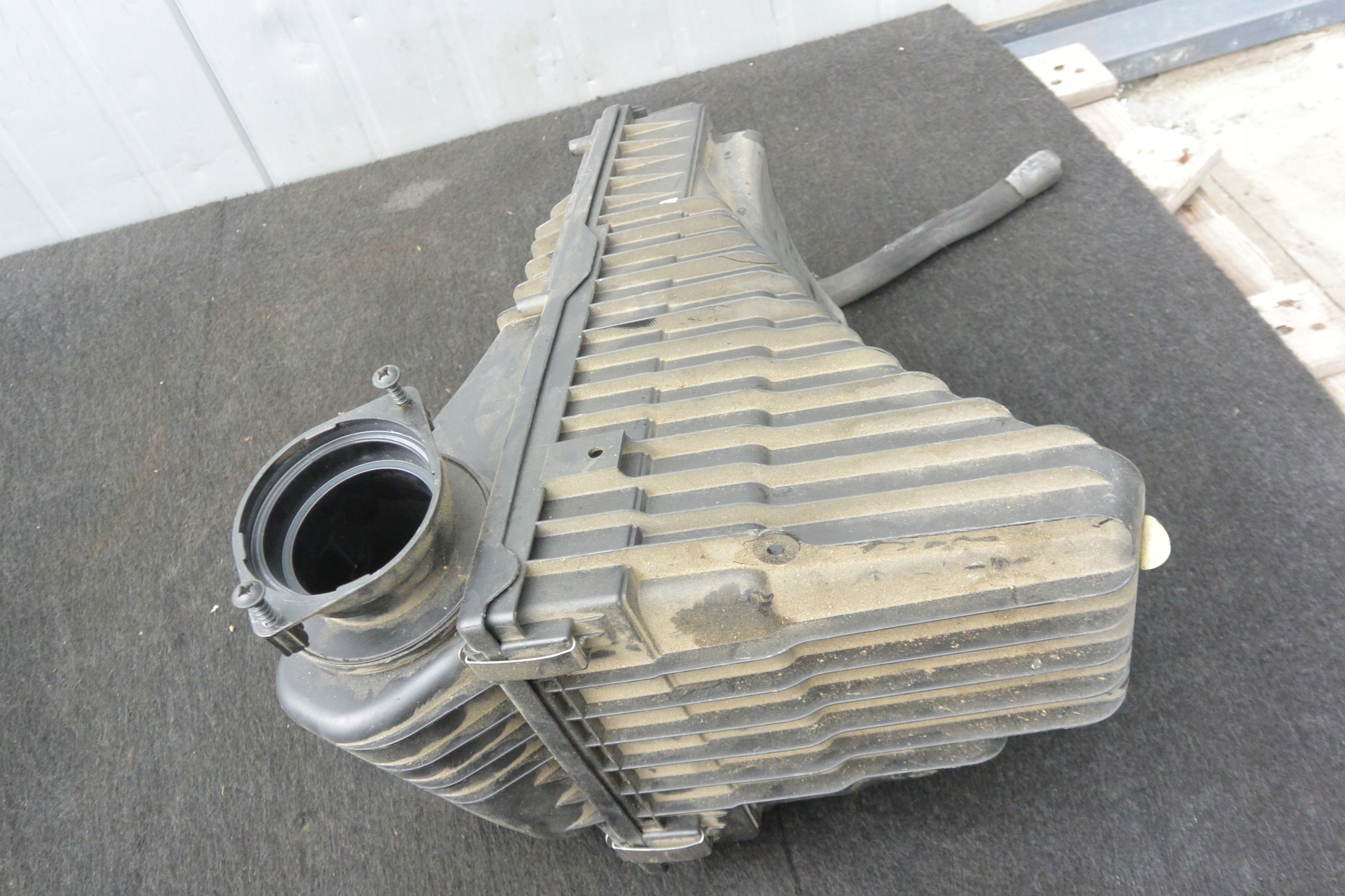 GEHÄUSE FILTER LUFT 4.2 FSI AUDI Q7 4L