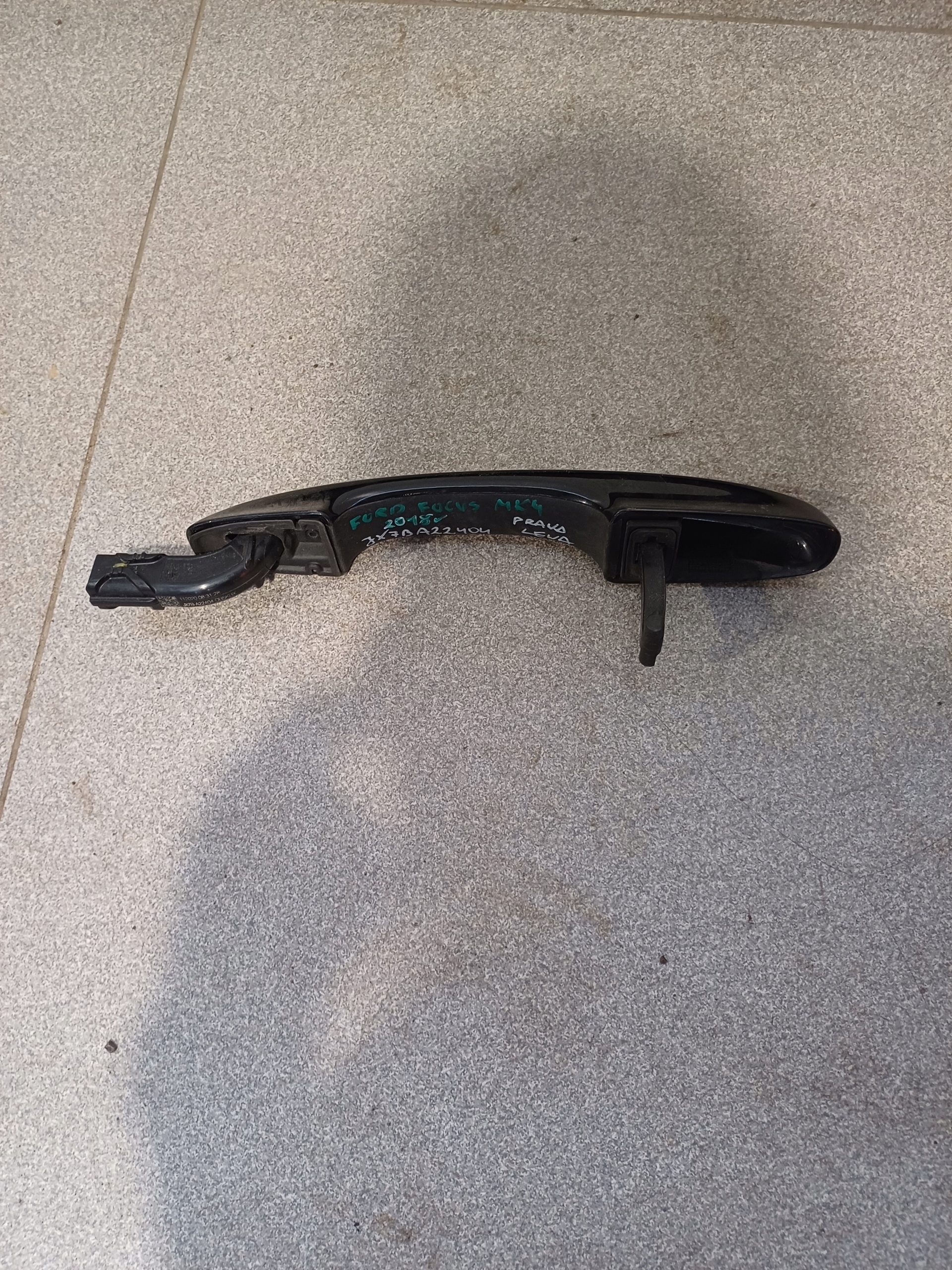 handle FORD FOCUS MK4 18R- JX7BA22404
