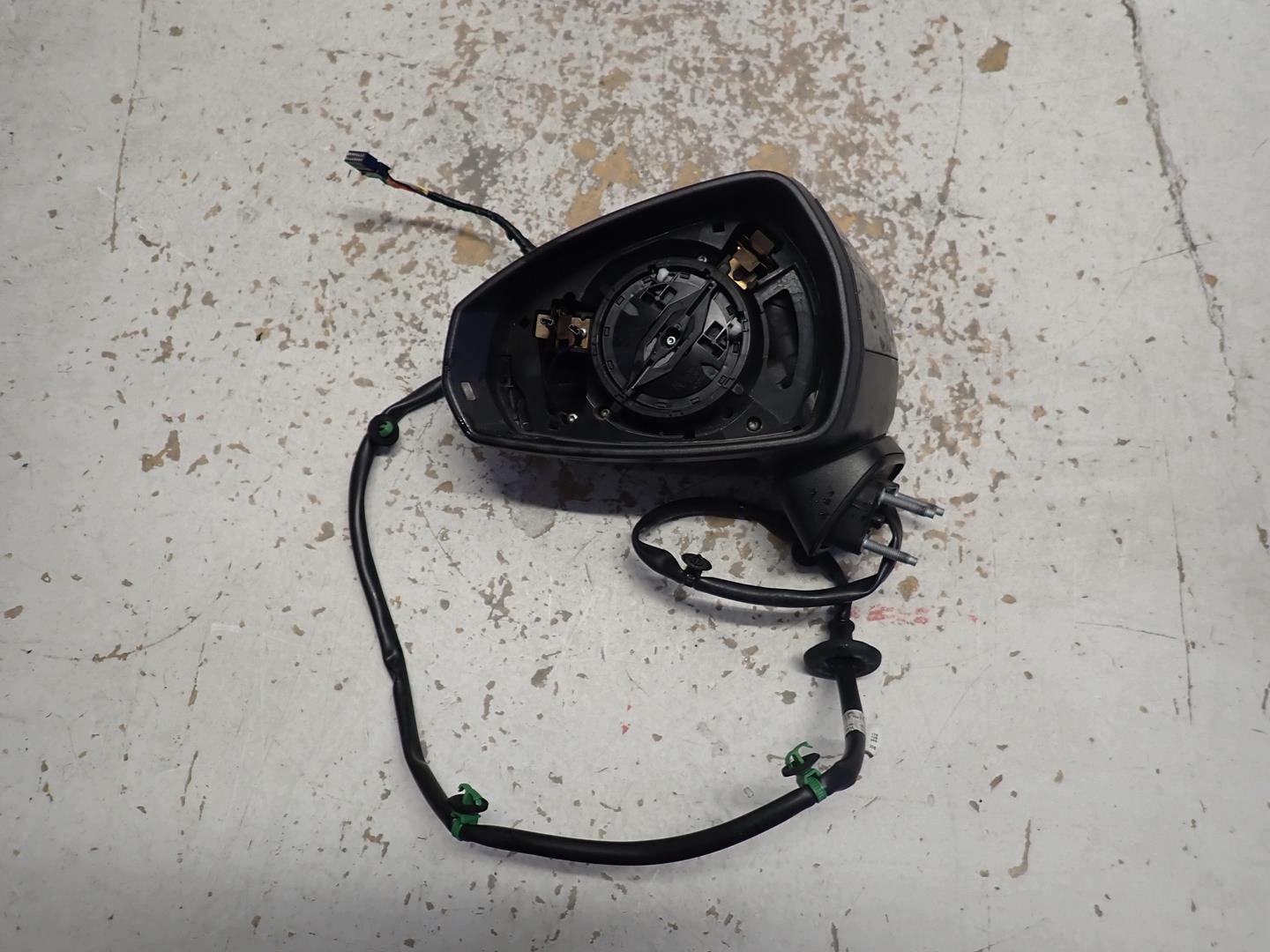zrkadlo ľavé AUDI A3 2012- 6PIN 8V0857535E
