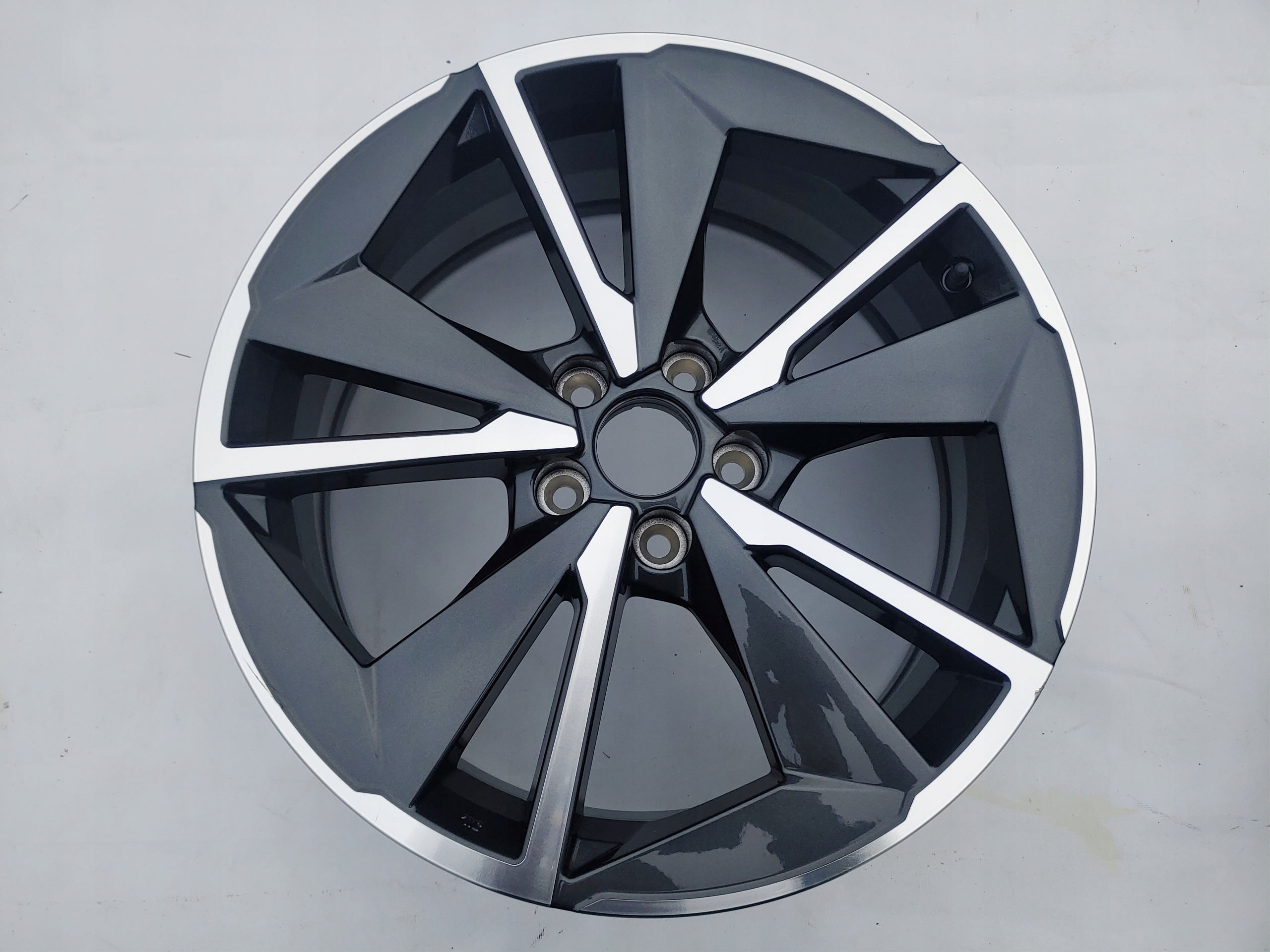 ОБОД NISSAN QASHQAI III 19 ОРИГИНАЛ НОВЫЙ