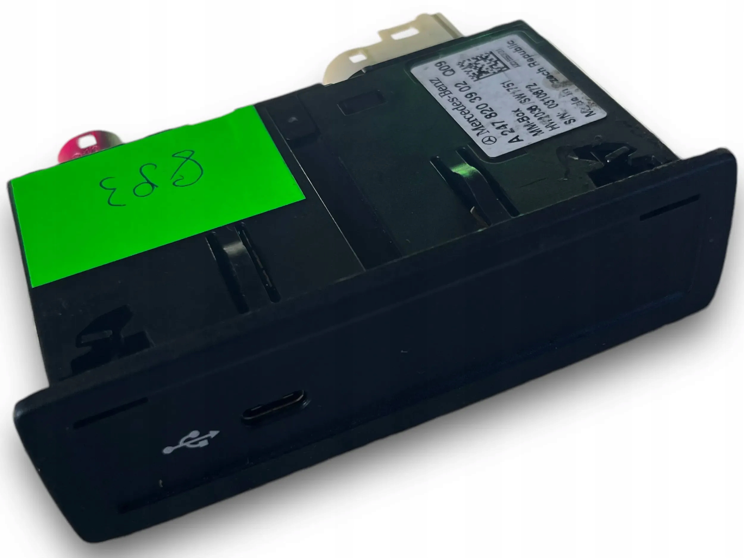 MERCEDES W247 adapter PORT USB A2478203902 @M