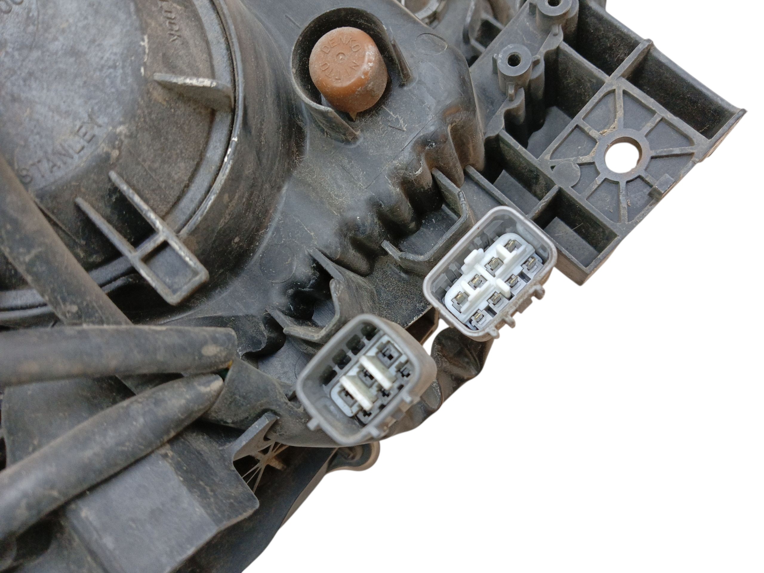 light REFLEKTOR left front MITSUBISHI ASX (2010-2012) lens EUROPA